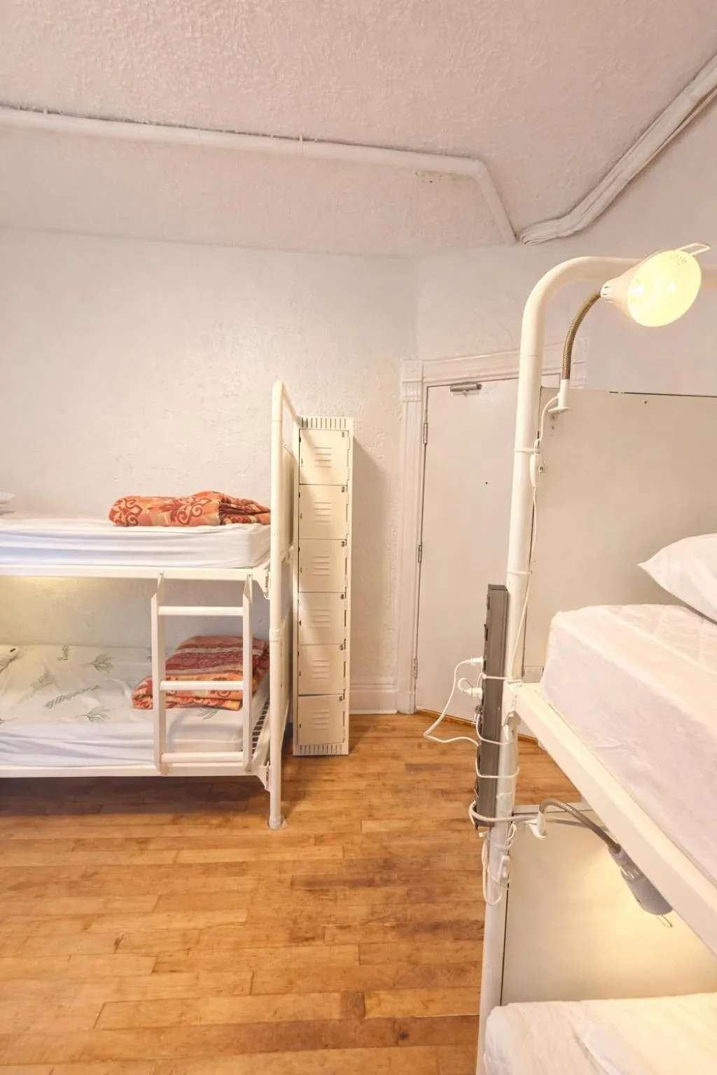 Bedroom, Bed in Auberge du Plateau