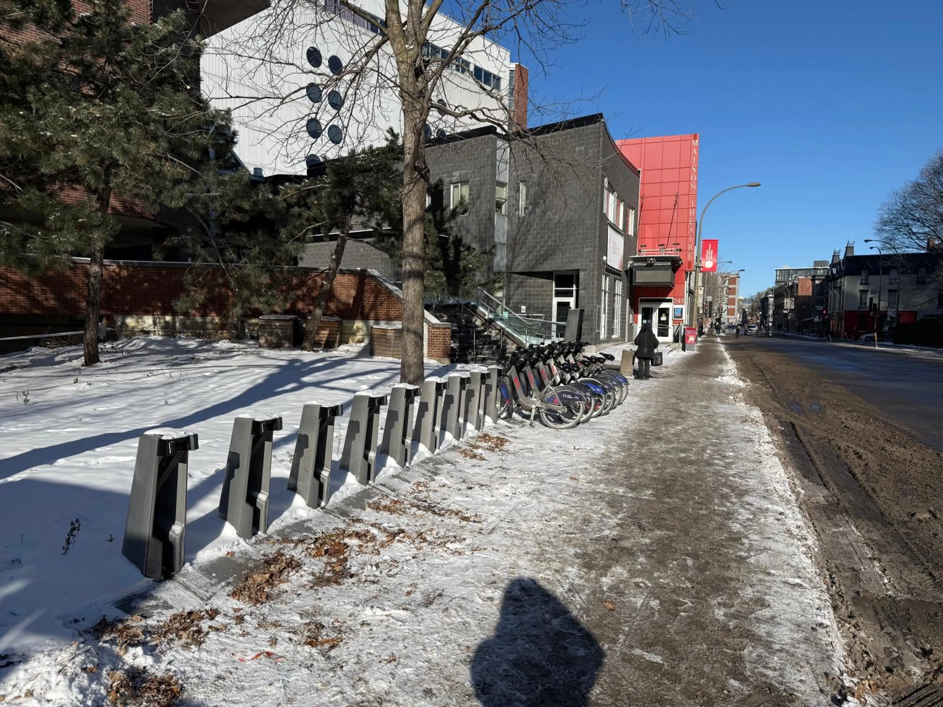 Cycling in Auberge du Plateau