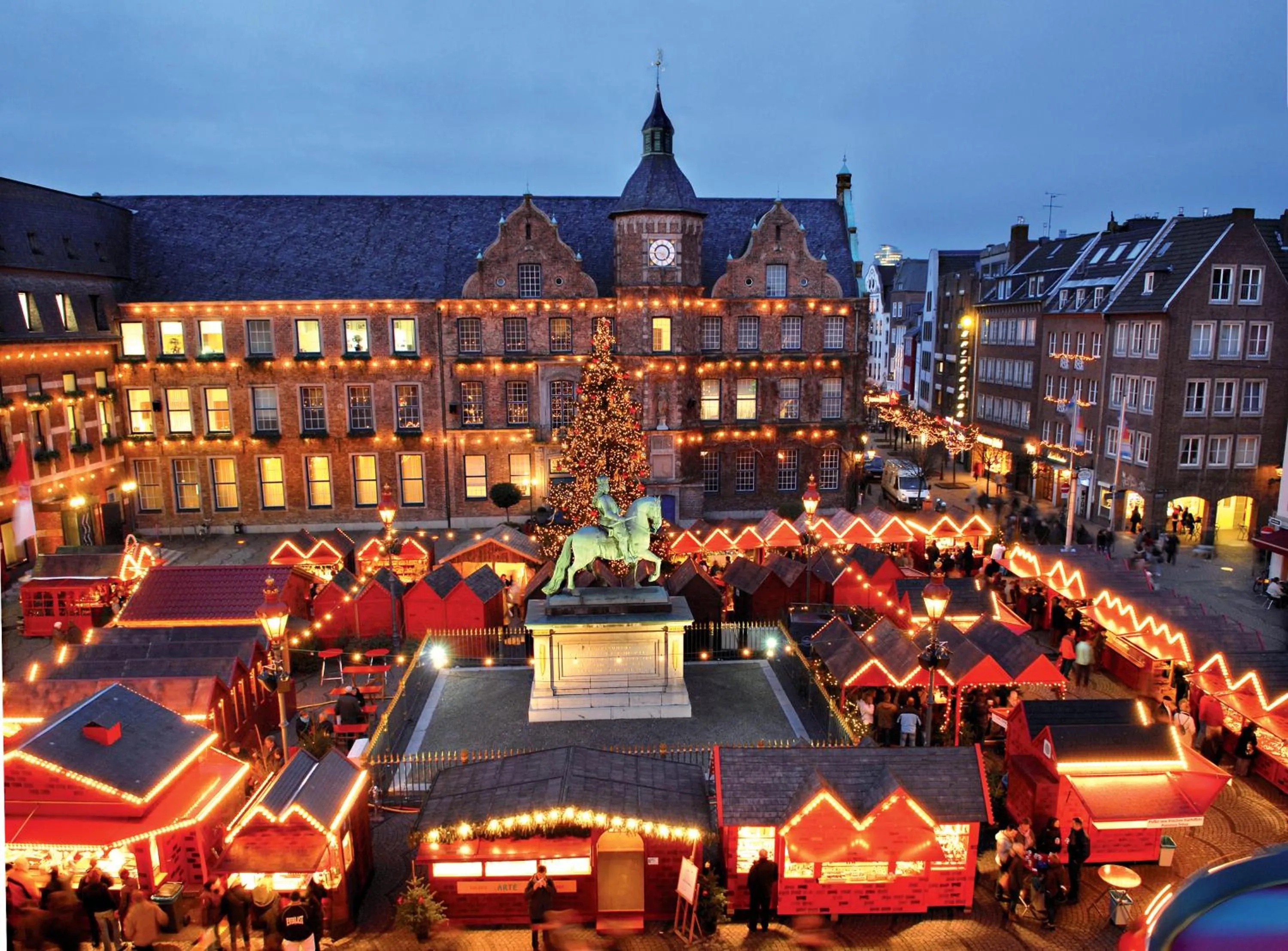Nearby landmark in Crowne Plaza Düsseldorf - Neuss by IHG