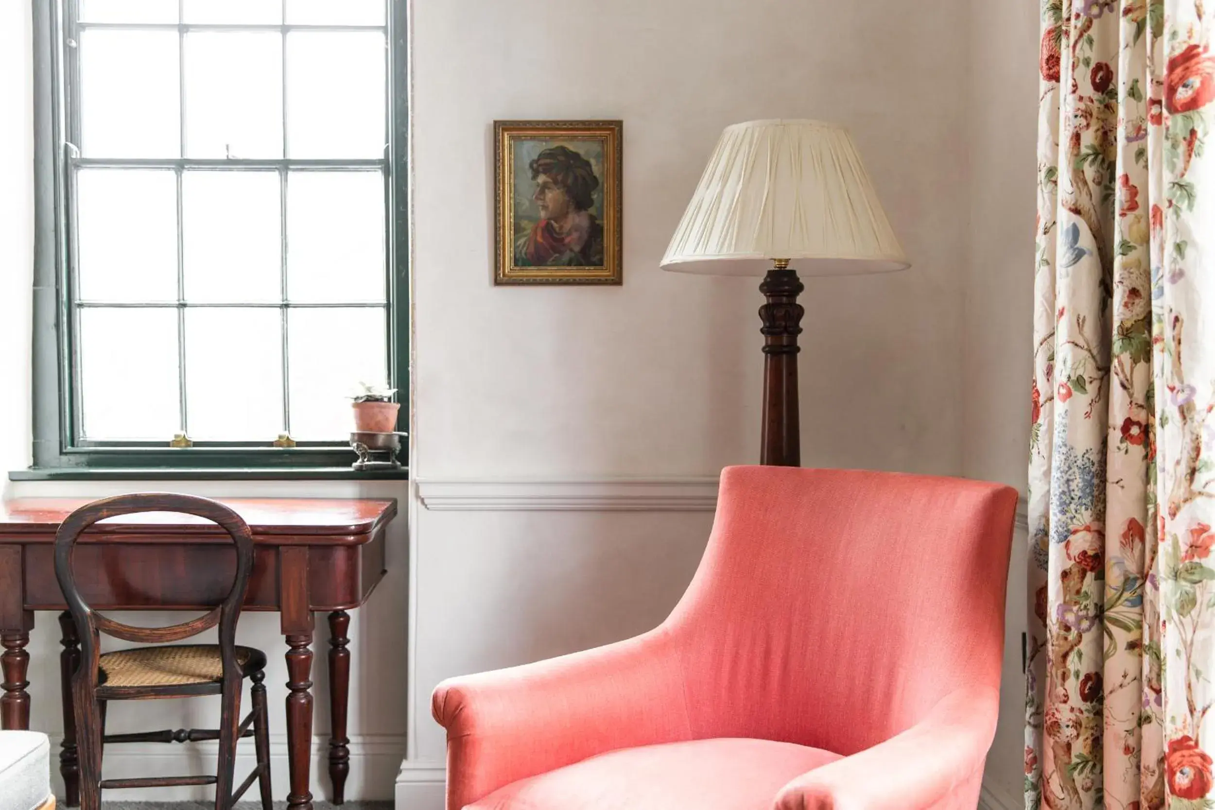 Deluxe Double or Twin Room in The Bull Inn Deluxe Double or Twin Room in The Bull Inn