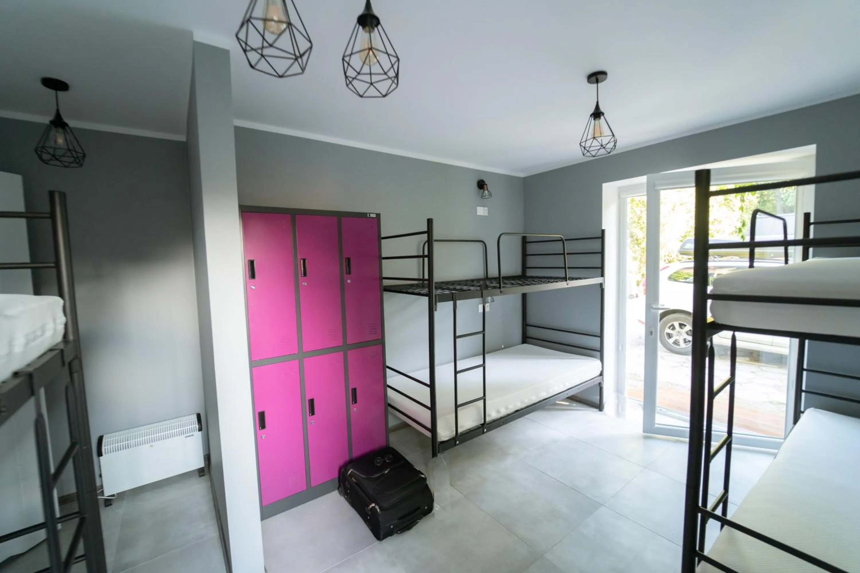 Bed in Pod Cyprysami - surf & family resort