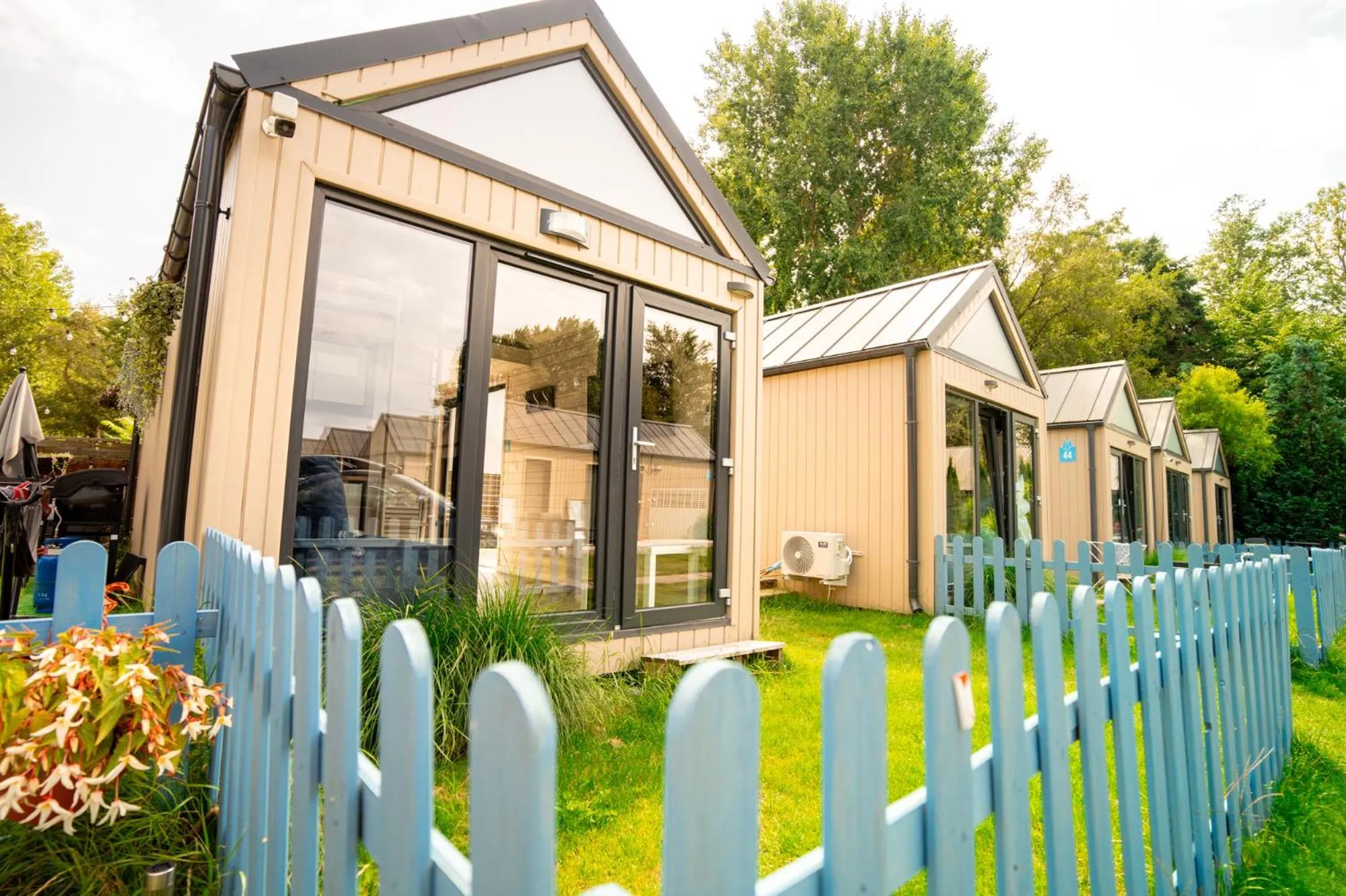 Pod Cyprysami - surf & family resort