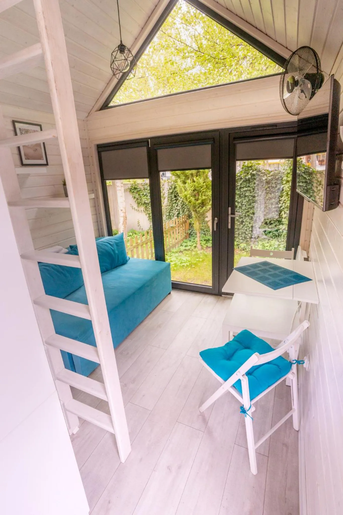 Pod Cyprysami - surf & family resort