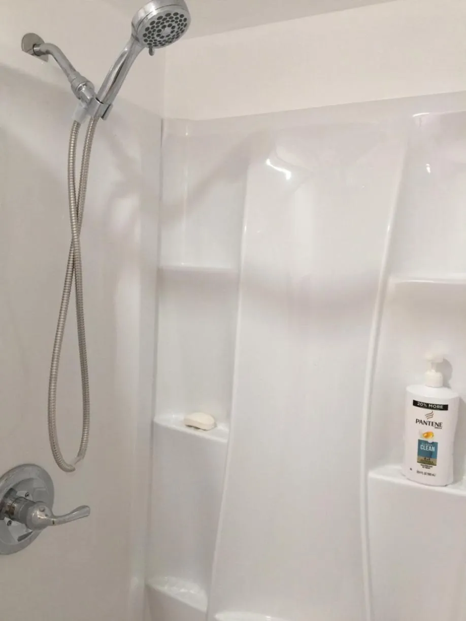 Shower in Palm Beach Mermaid