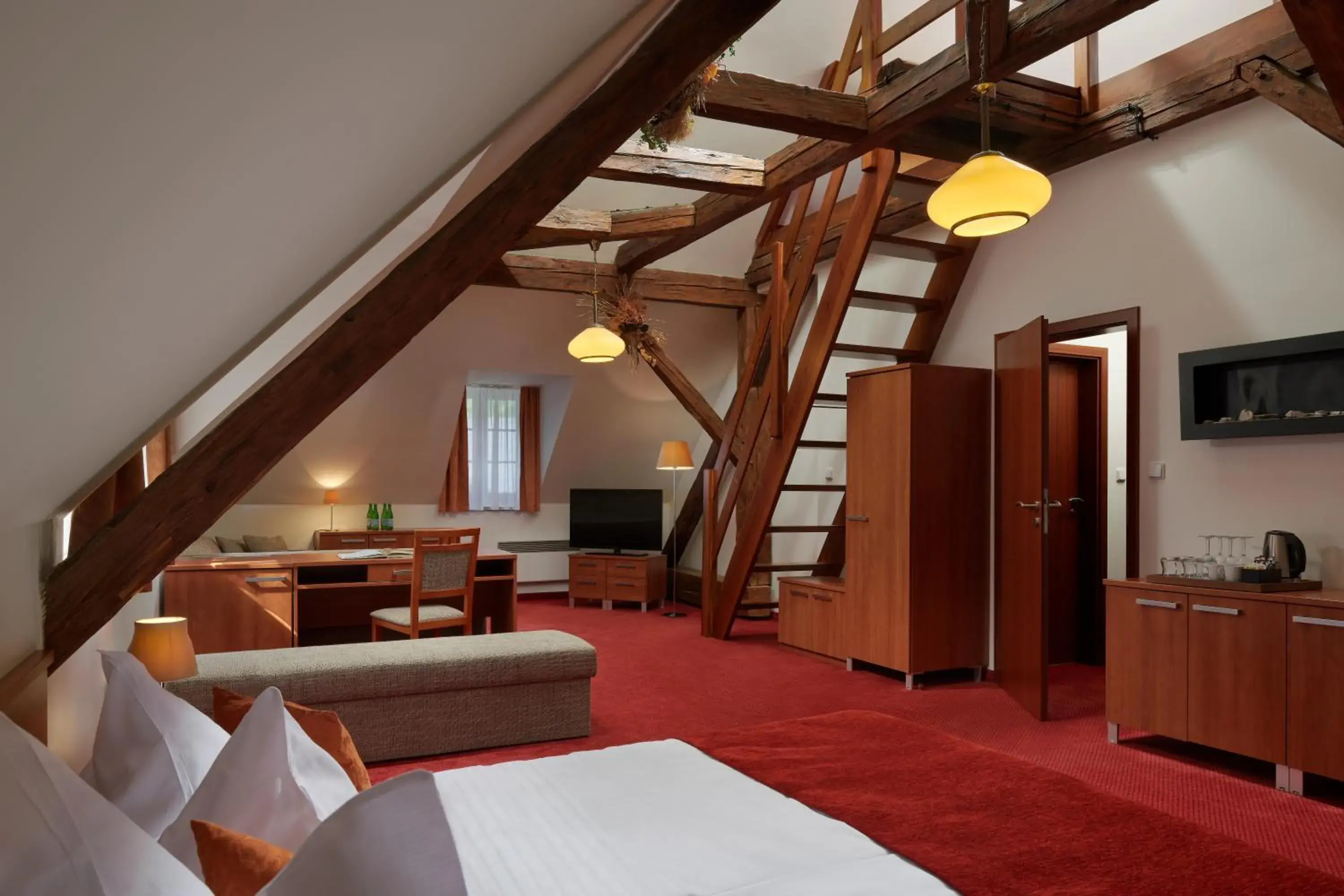 Deluxe Suite in Hotel Singer Deluxe Suite in Hotel Singer