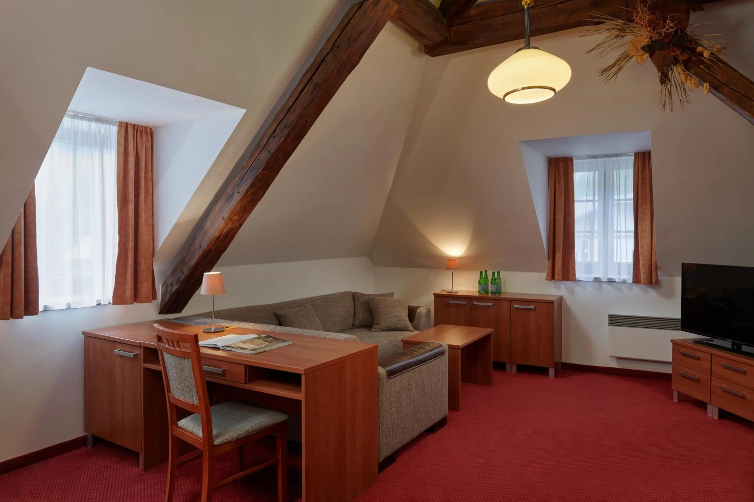 Photo of the whole room in Hotel Singer