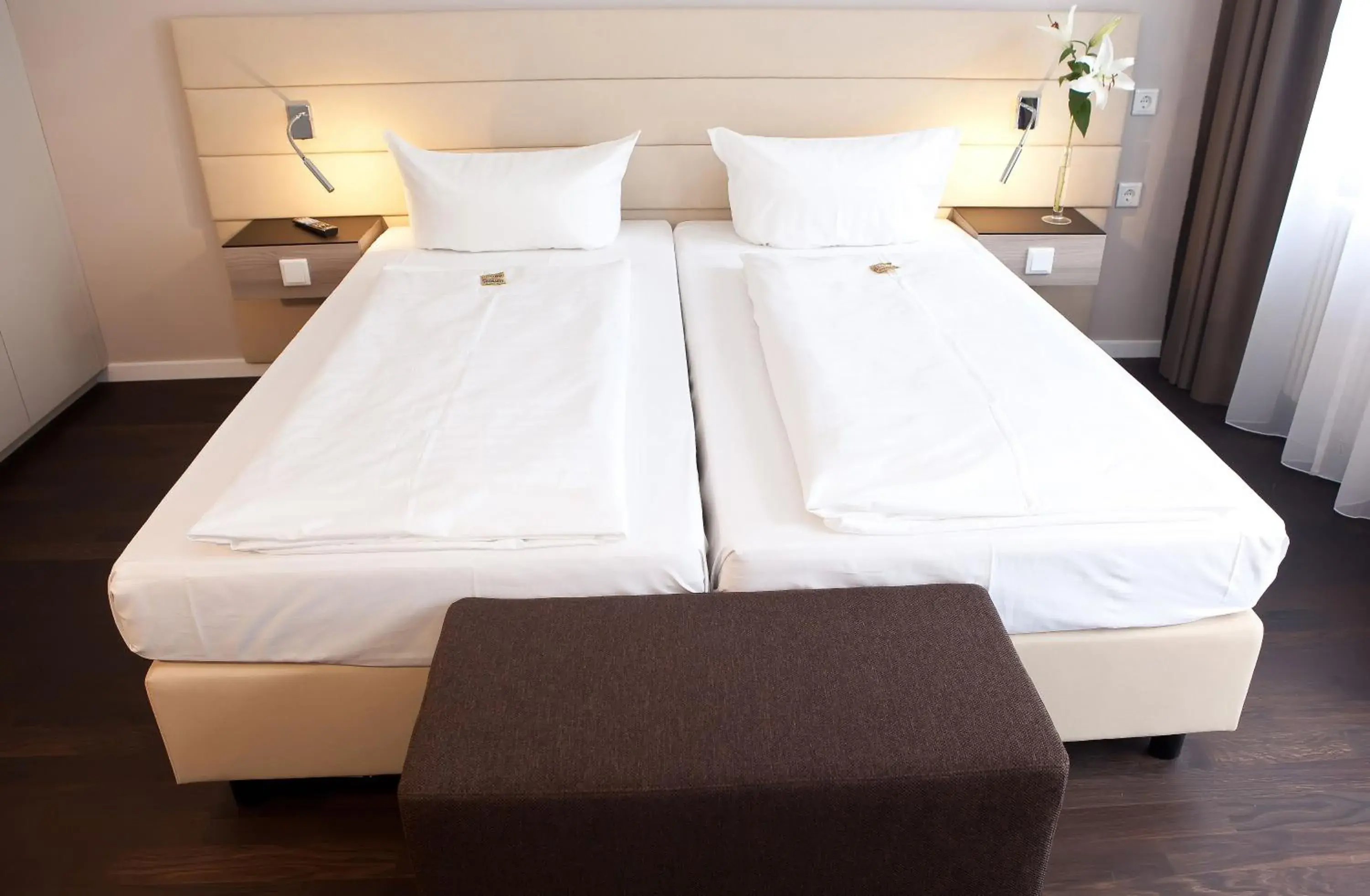 Photo of the whole room, Bed in Manhattan Hotel Photo of the whole room, Bed in Manhattan Hotel