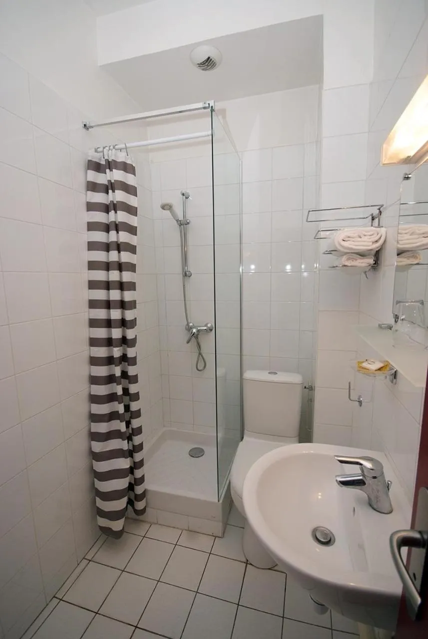 Hôtel Le Bellevue - Paris Porte d'Orléans