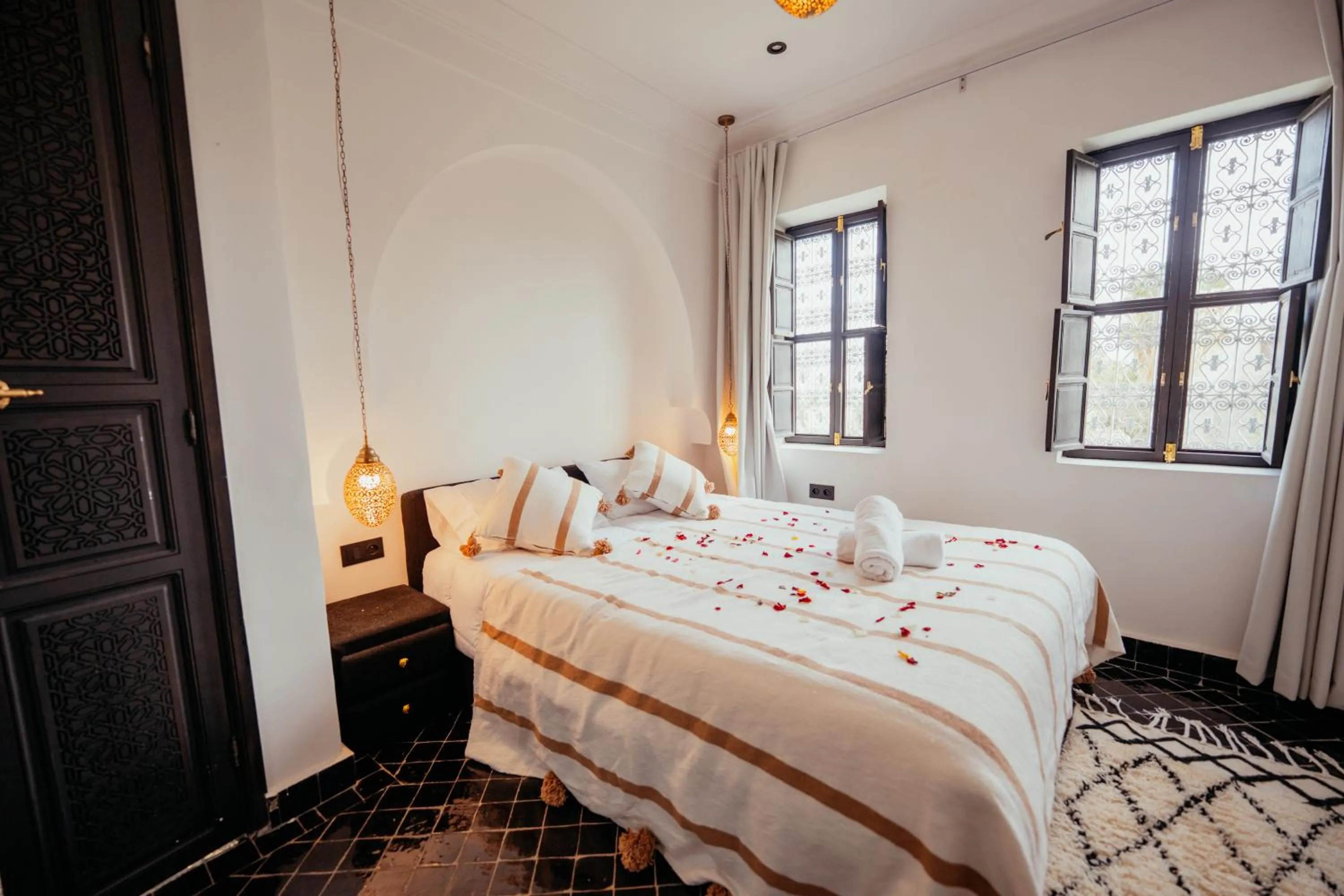 Bedroom, Bed in Riad Agdal Royal & Spa