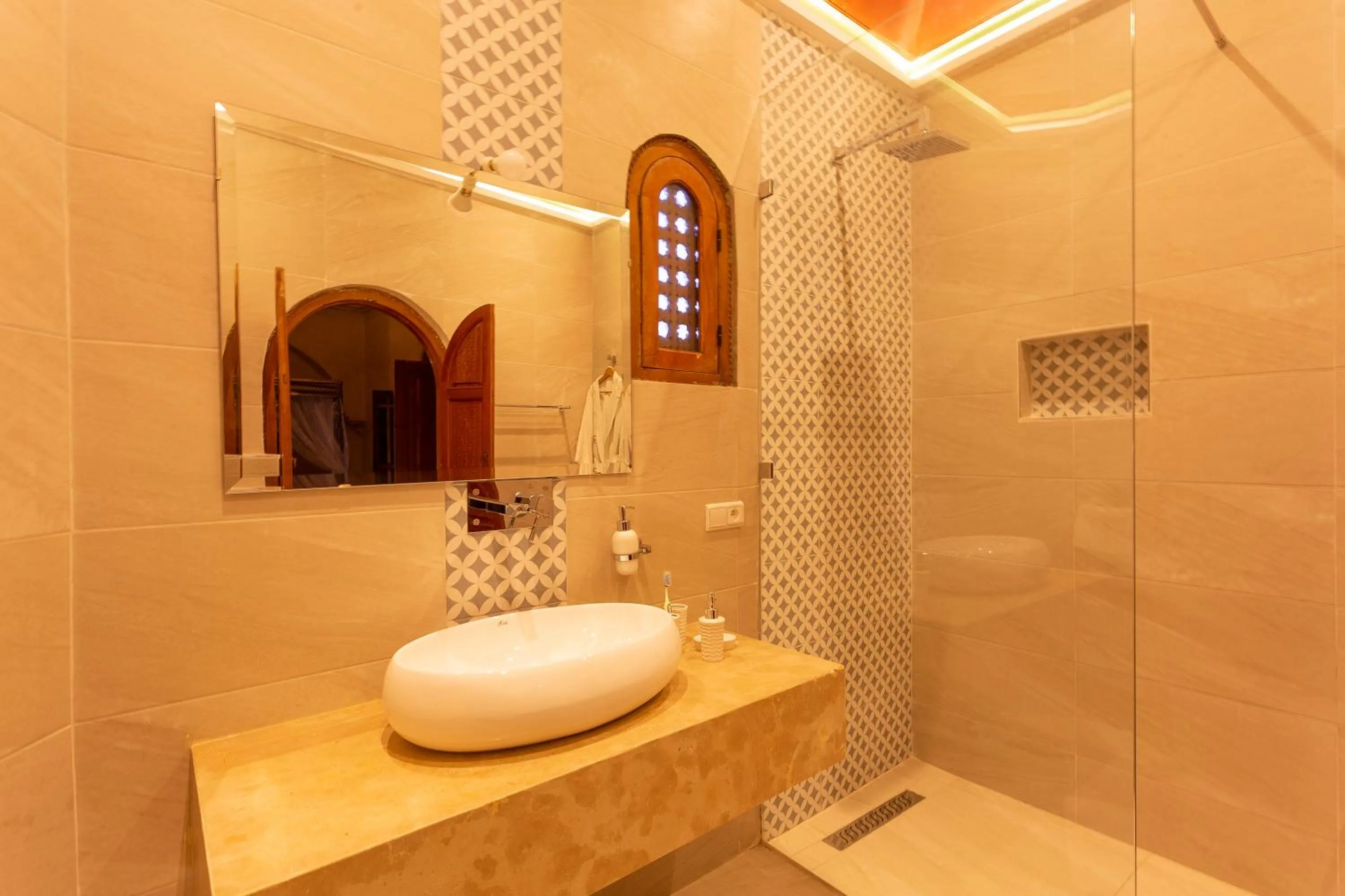 Shower in Riad Agdal Royal & Spa