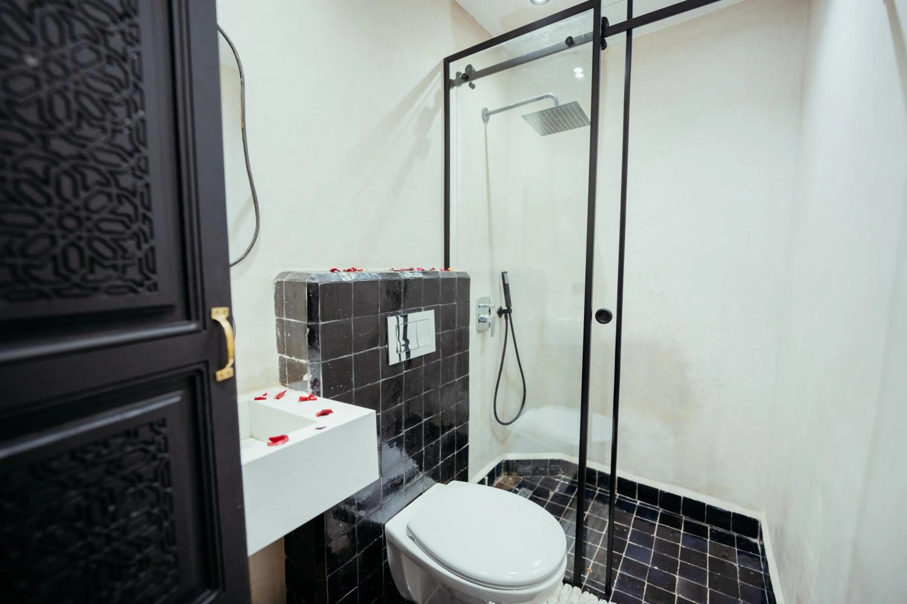 Bathroom in Riad Agdal Royal & Spa