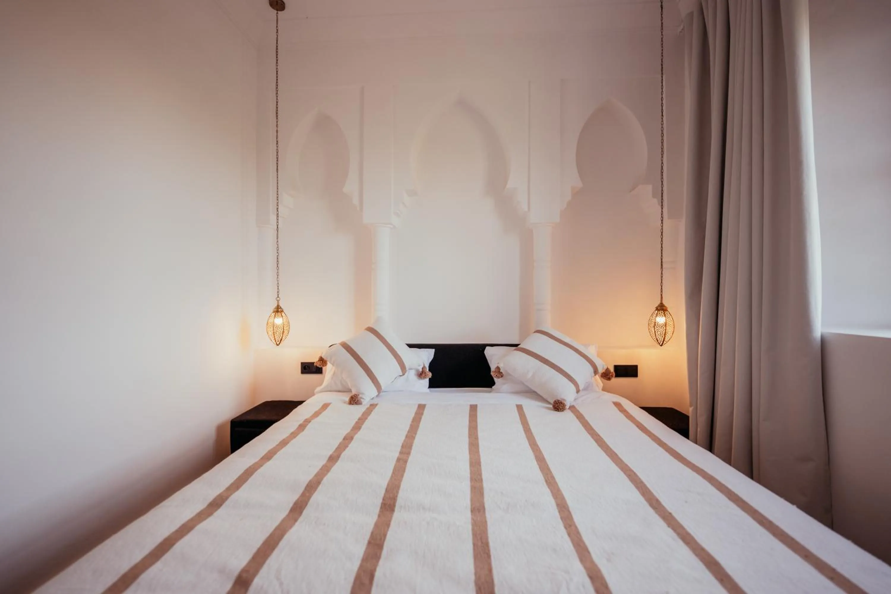 Bed in Riad Agdal Royal & Spa