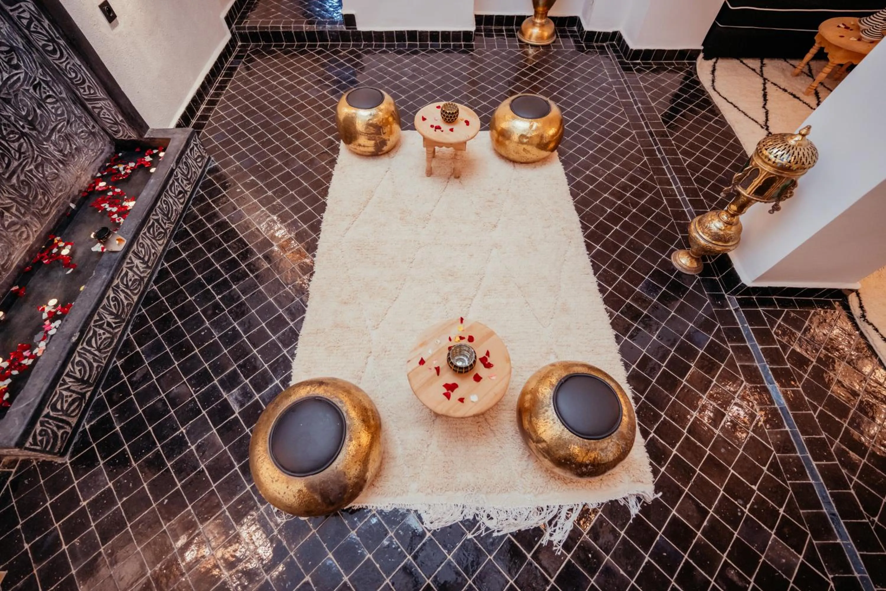 Seating area in Riad Agdal Royal & Spa