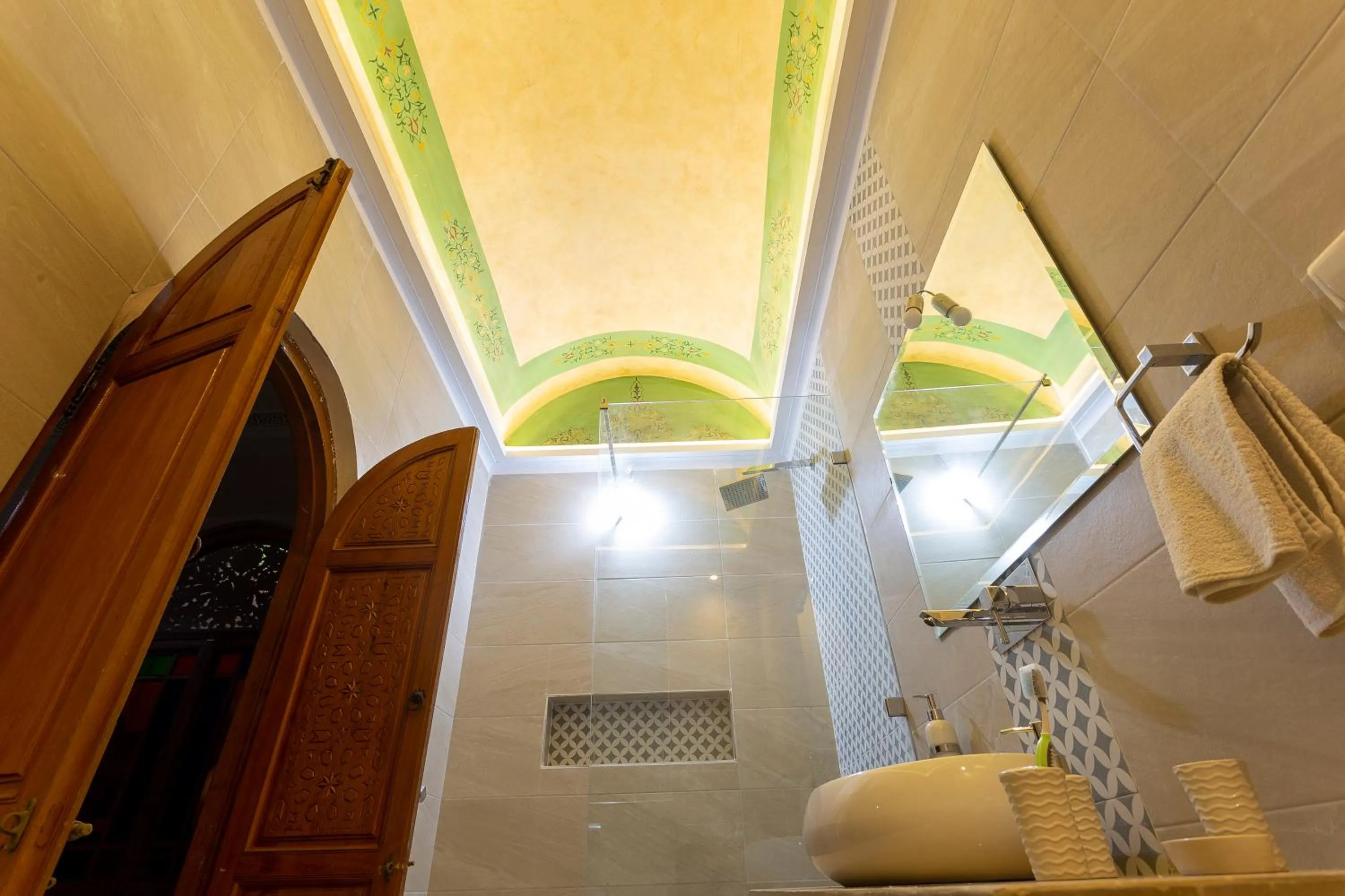 Shower in Riad Agdal Royal & Spa