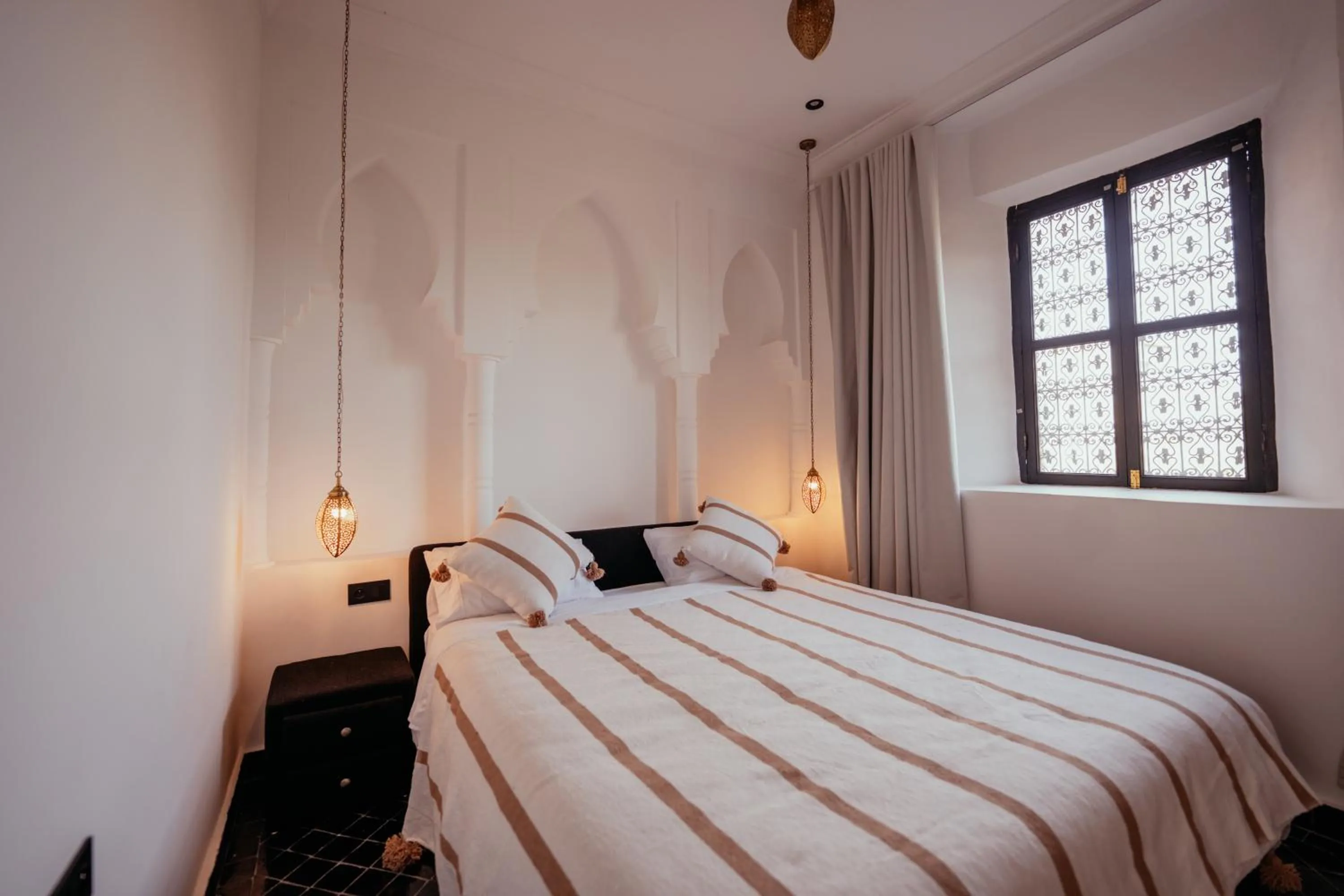 Bed in Riad Agdal Royal & Spa