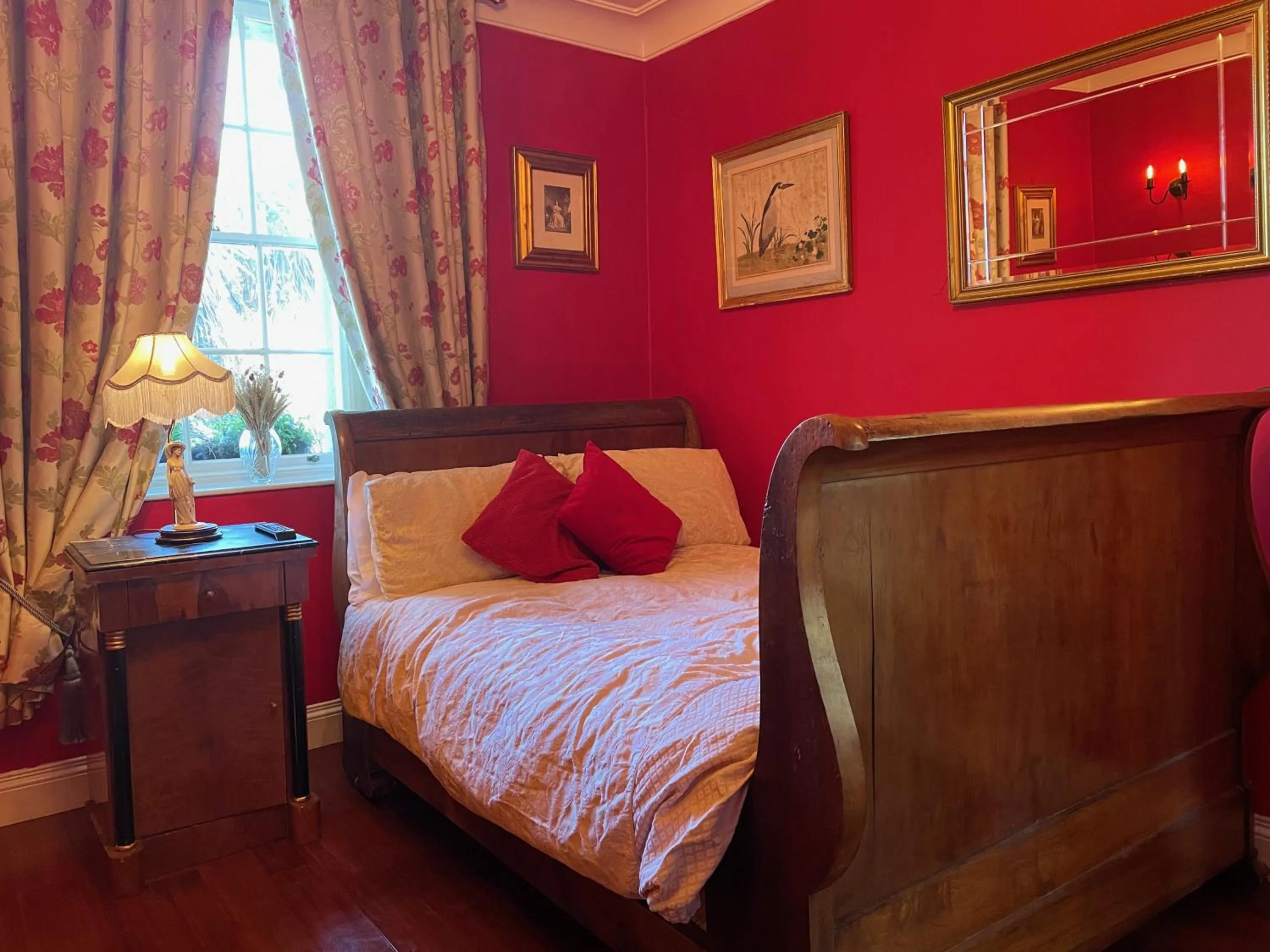 Bed in Inch Schoolhouse - Event Residence