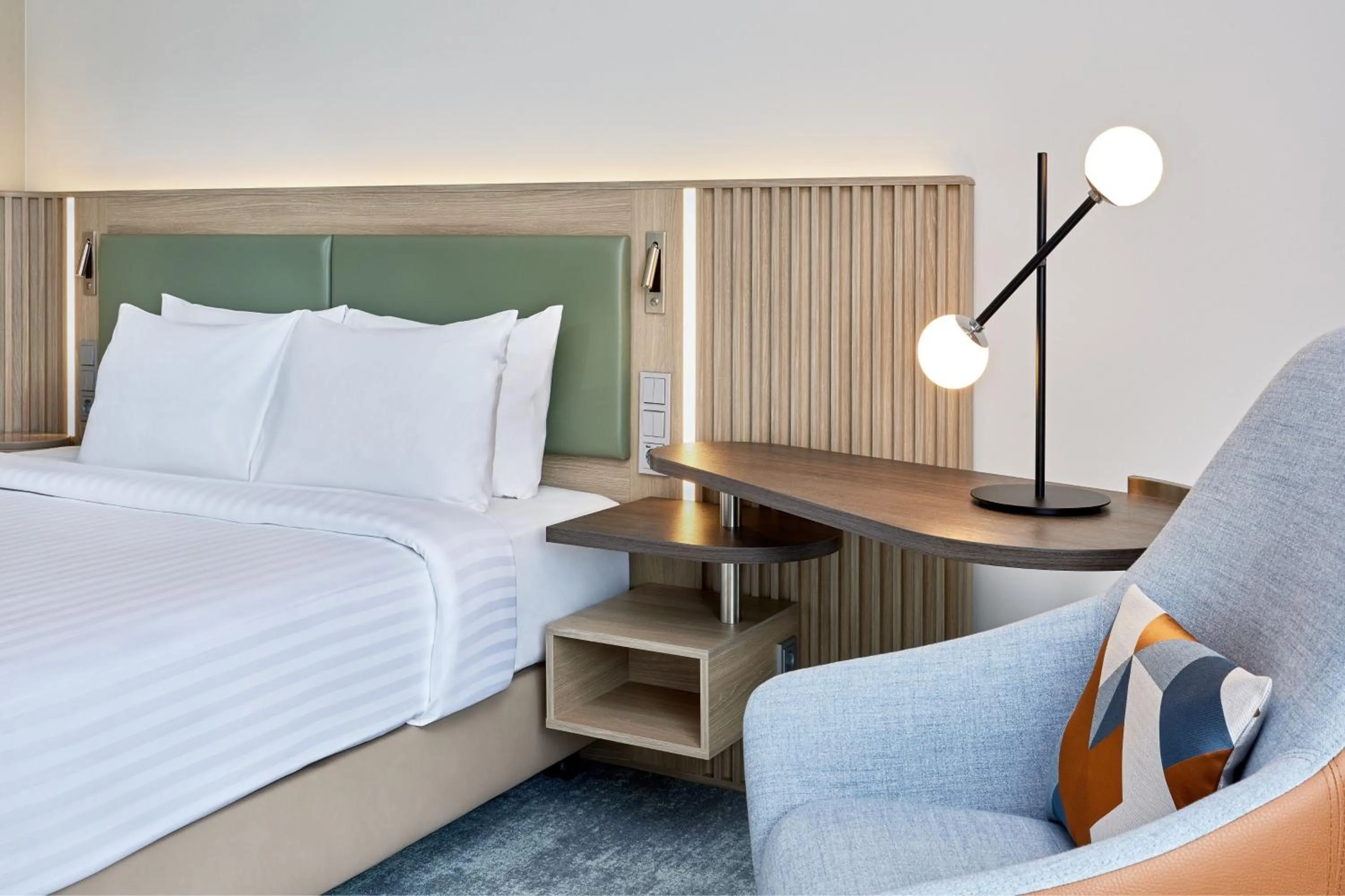 Photo of the whole room, Bed in Courtyard by Marriott Schwerin