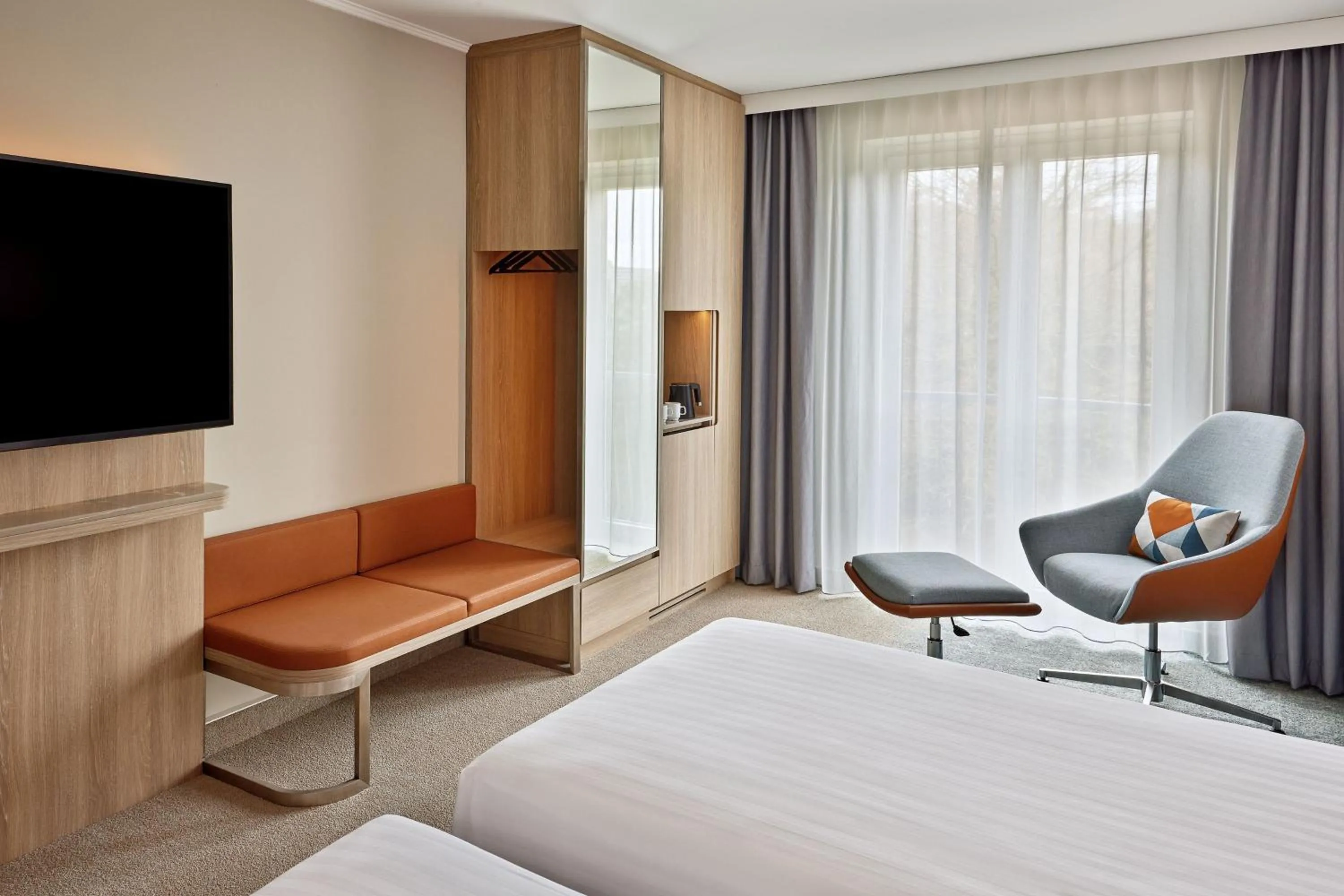 Photo of the whole room, Bed in Courtyard by Marriott Schwerin
