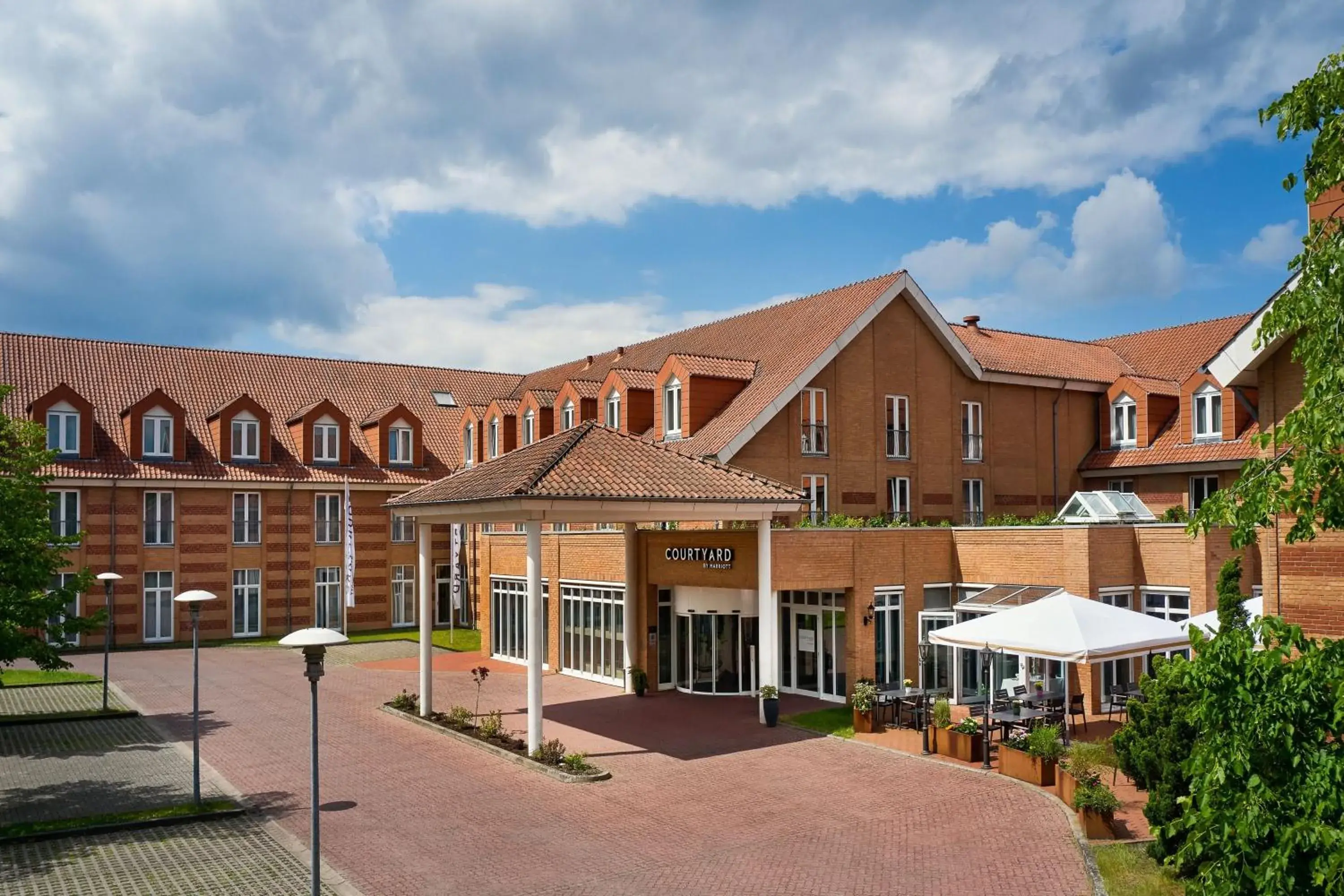 Property building in Hotel Schwerin Seven Lakes Property building in Hotel Schwerin Seven Lakes