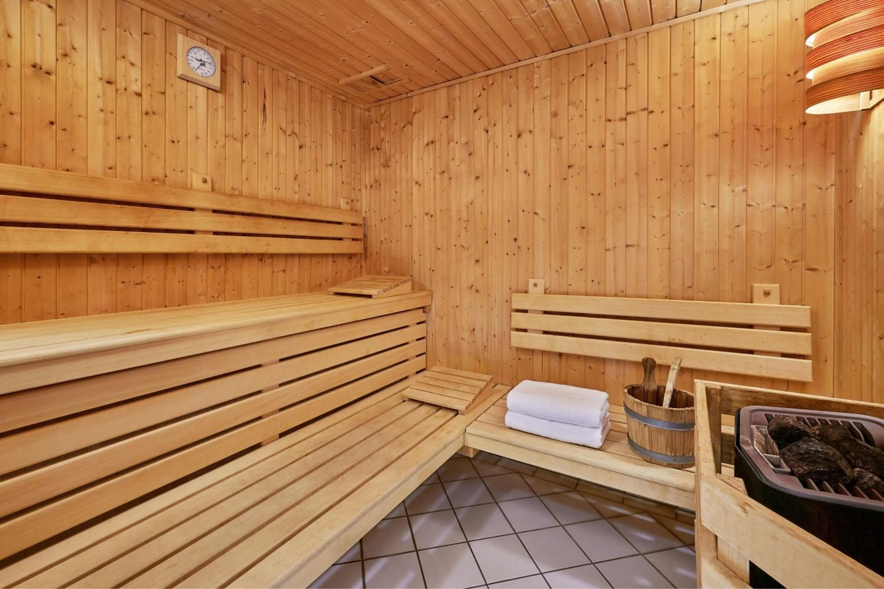 Spa and wellness centre/facilities in Courtyard by Marriott Schwerin