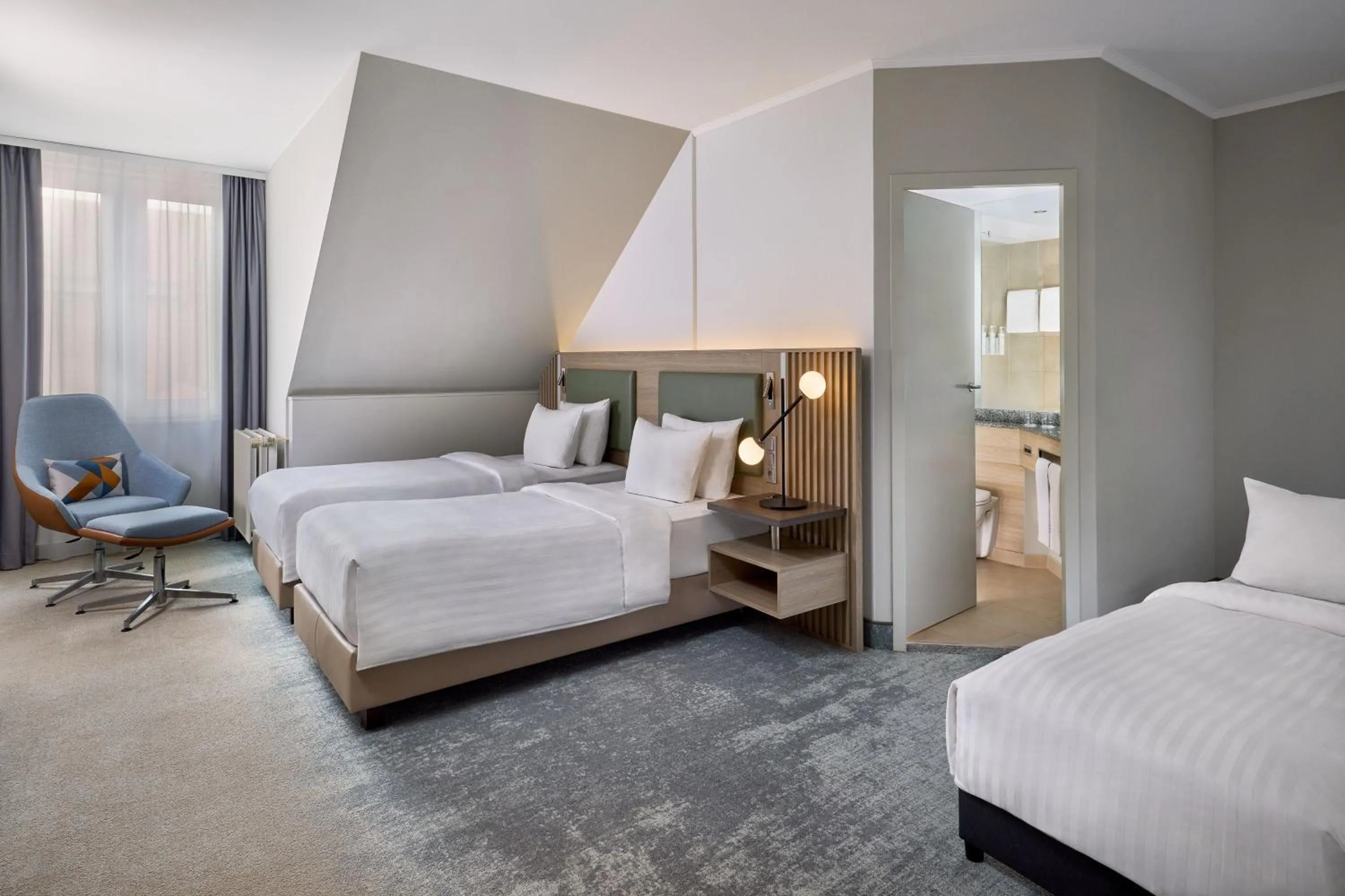 Photo of the whole room, Bed in Courtyard by Marriott Schwerin