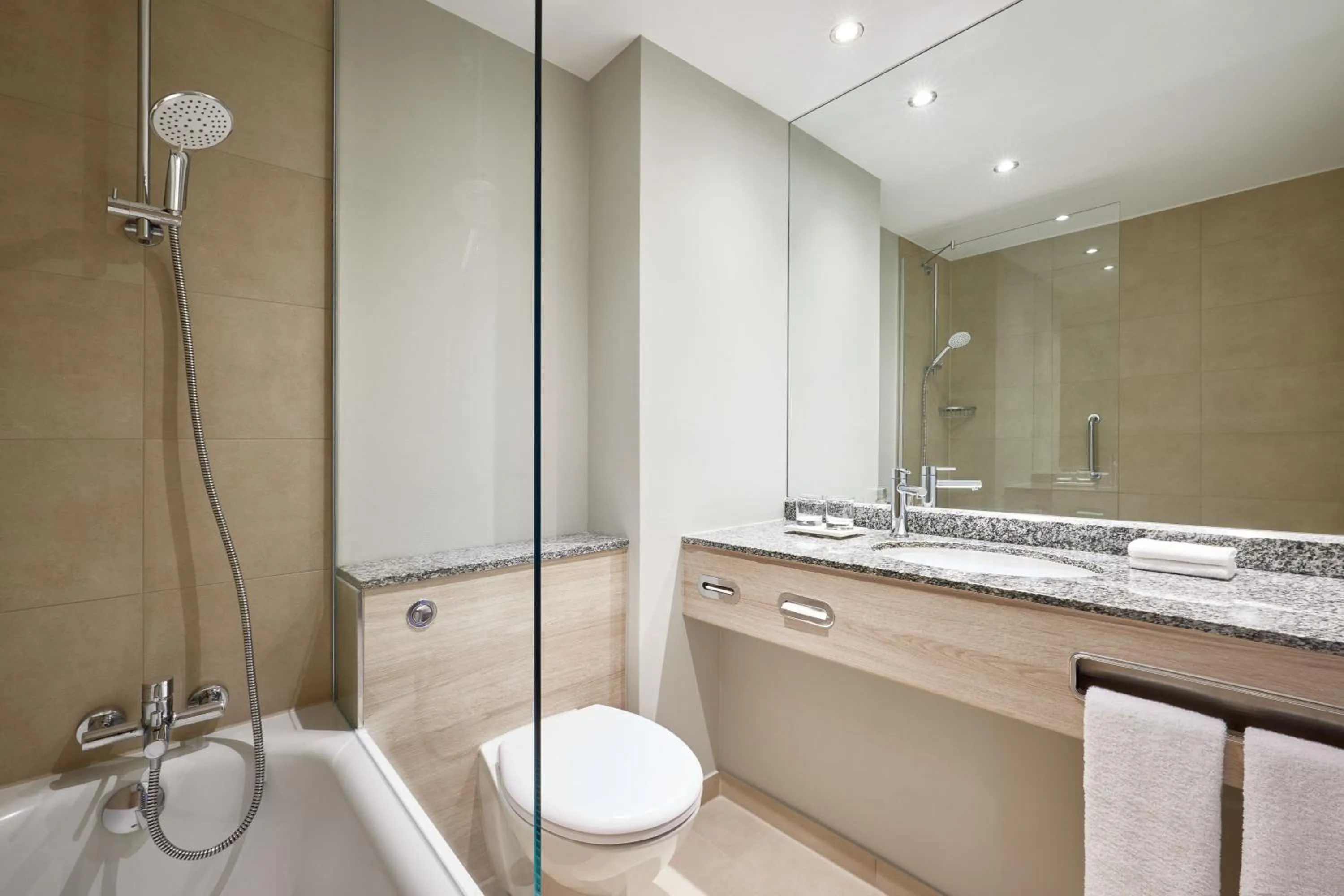 Bathroom in Courtyard by Marriott Schwerin