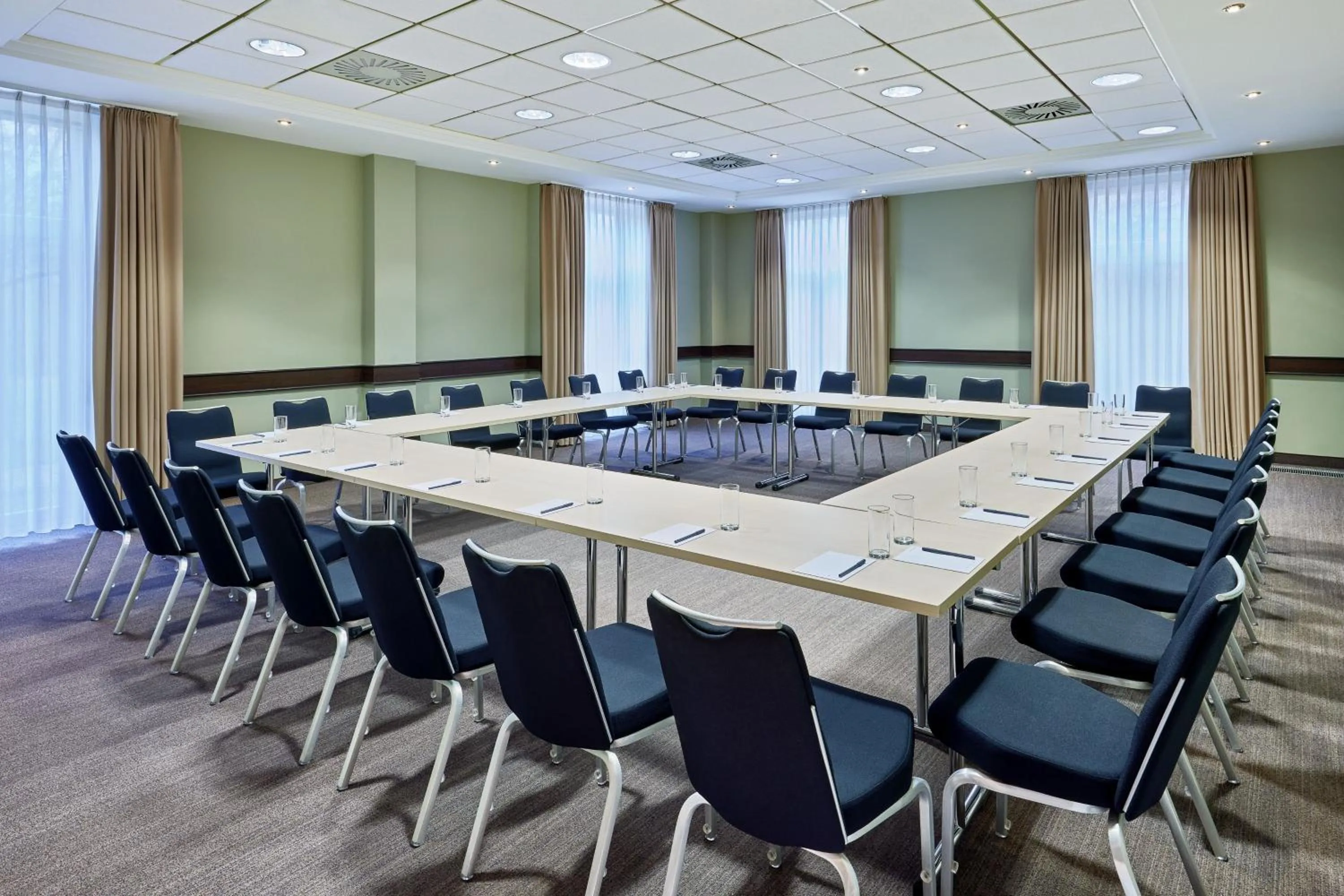 Meeting/conference room in Courtyard by Marriott Schwerin