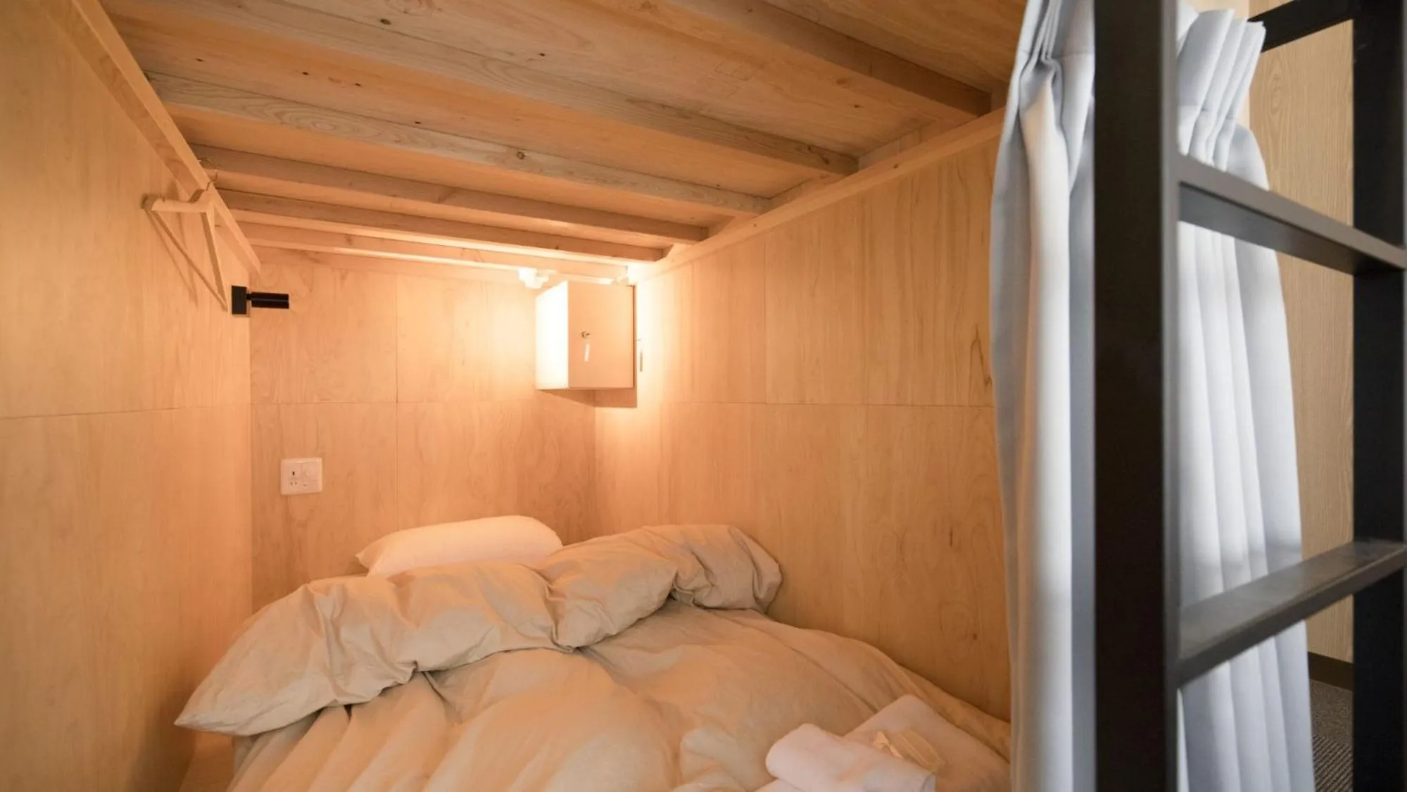 bunk bed, Bed in Yutorelo Nikko