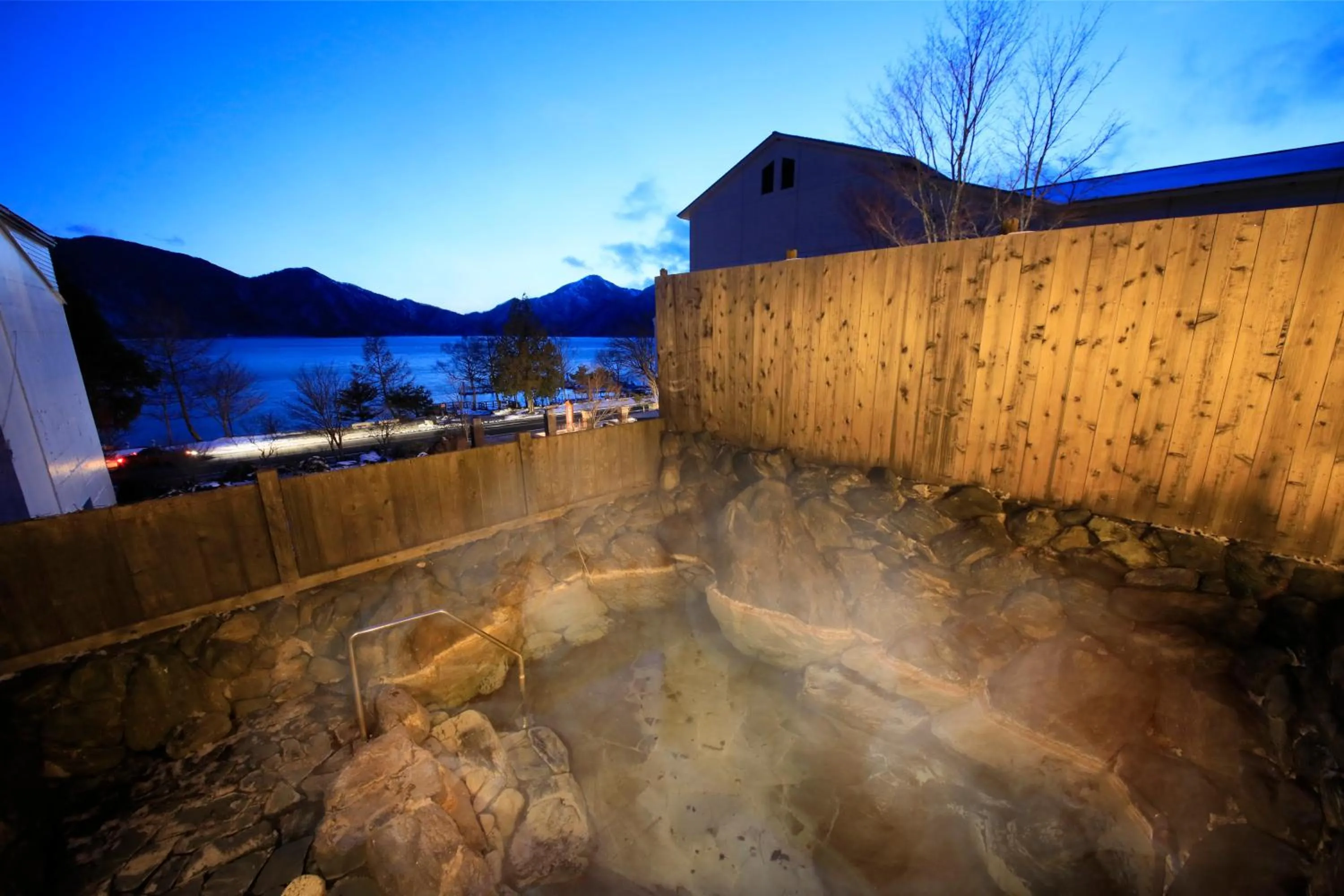 Hot Spring Bath in Yutorelo Nikko