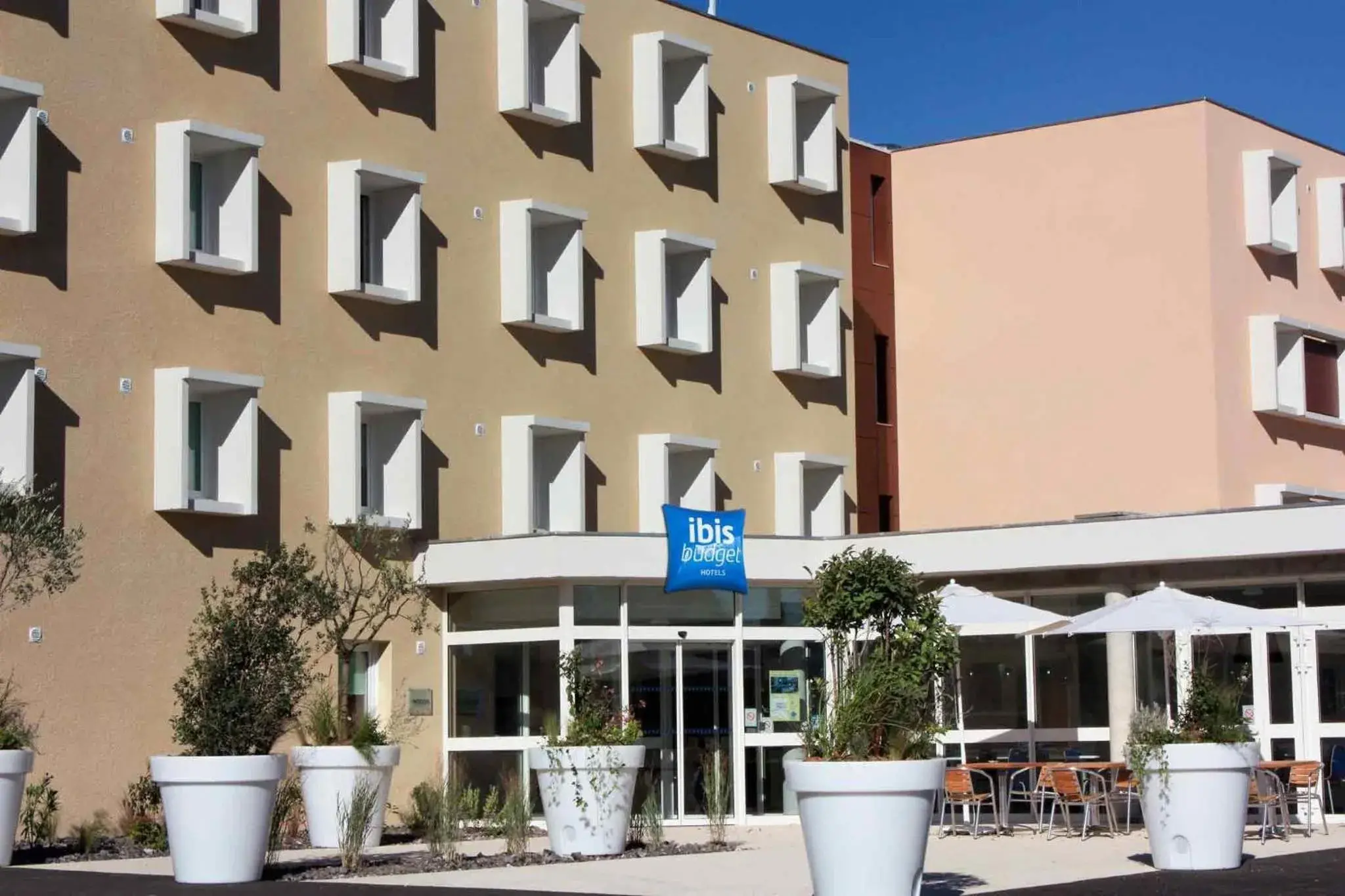 Property building in ibis budget Loriol Le Pouzin Property building in ibis budget Loriol Le Pouzin