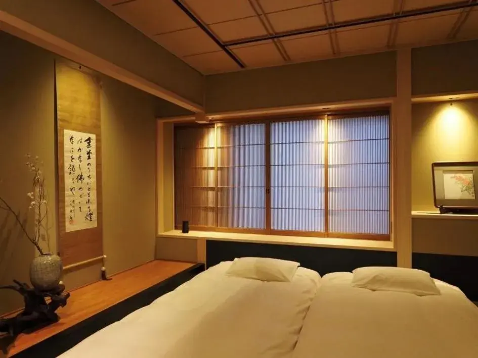 Bed in Ishibekoji Muan Bed in Ishibekoji Muan