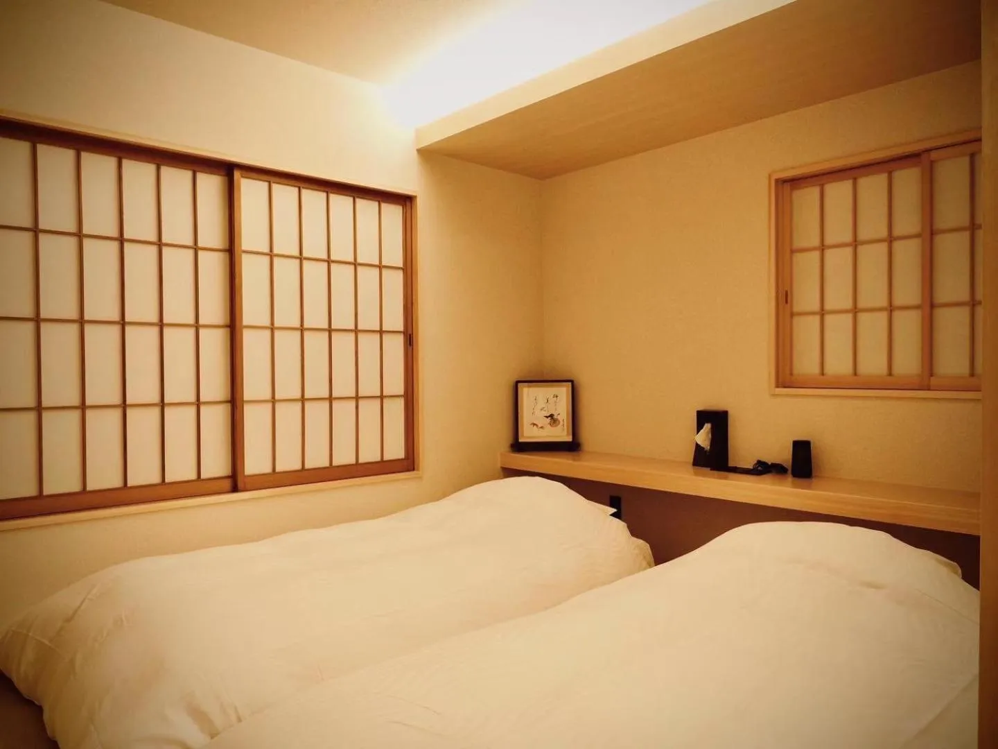 Bedroom, Bed in Ishibekoji Muan