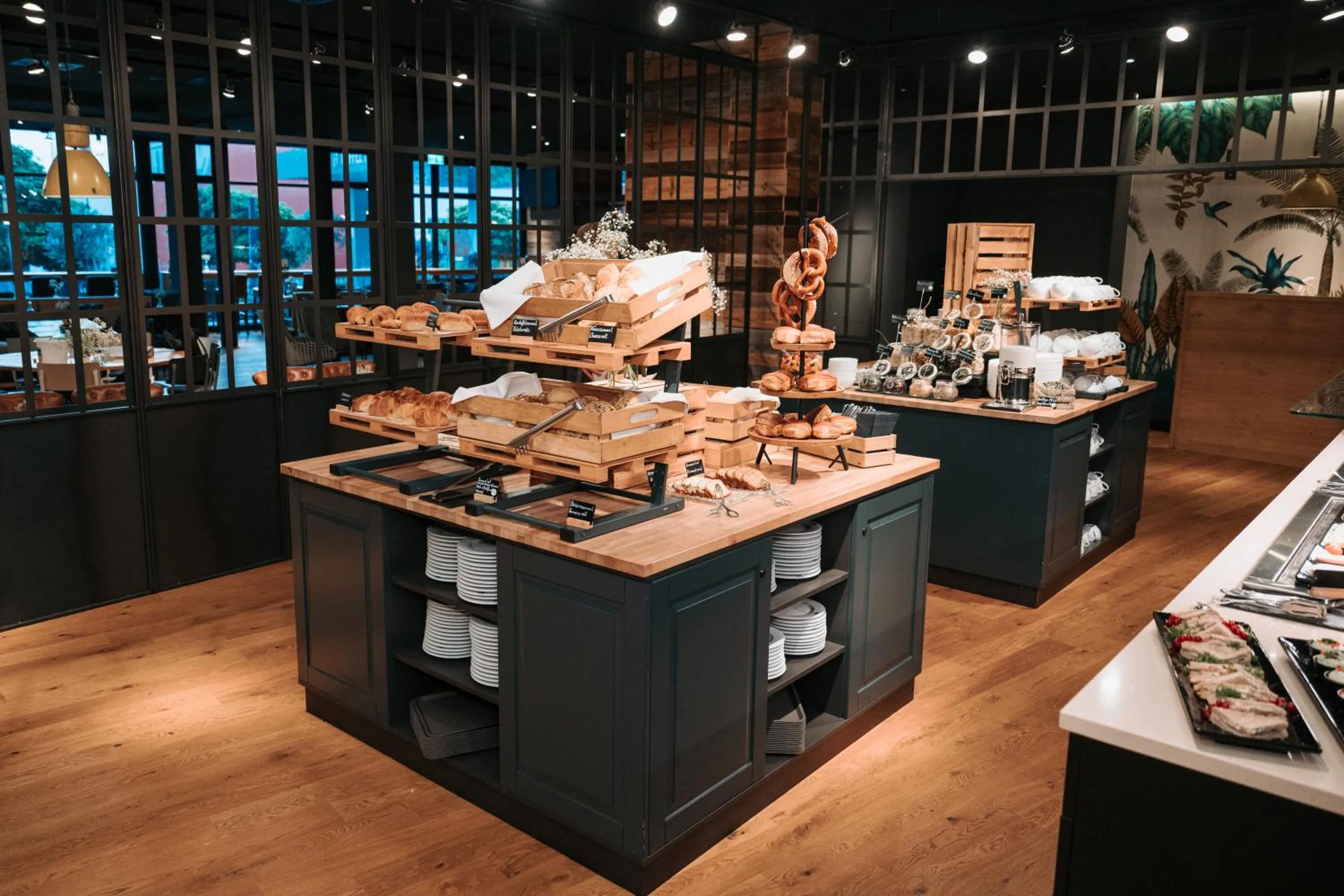 Buffet breakfast in Feringapark Hotel by Coffee Fellows Hotels