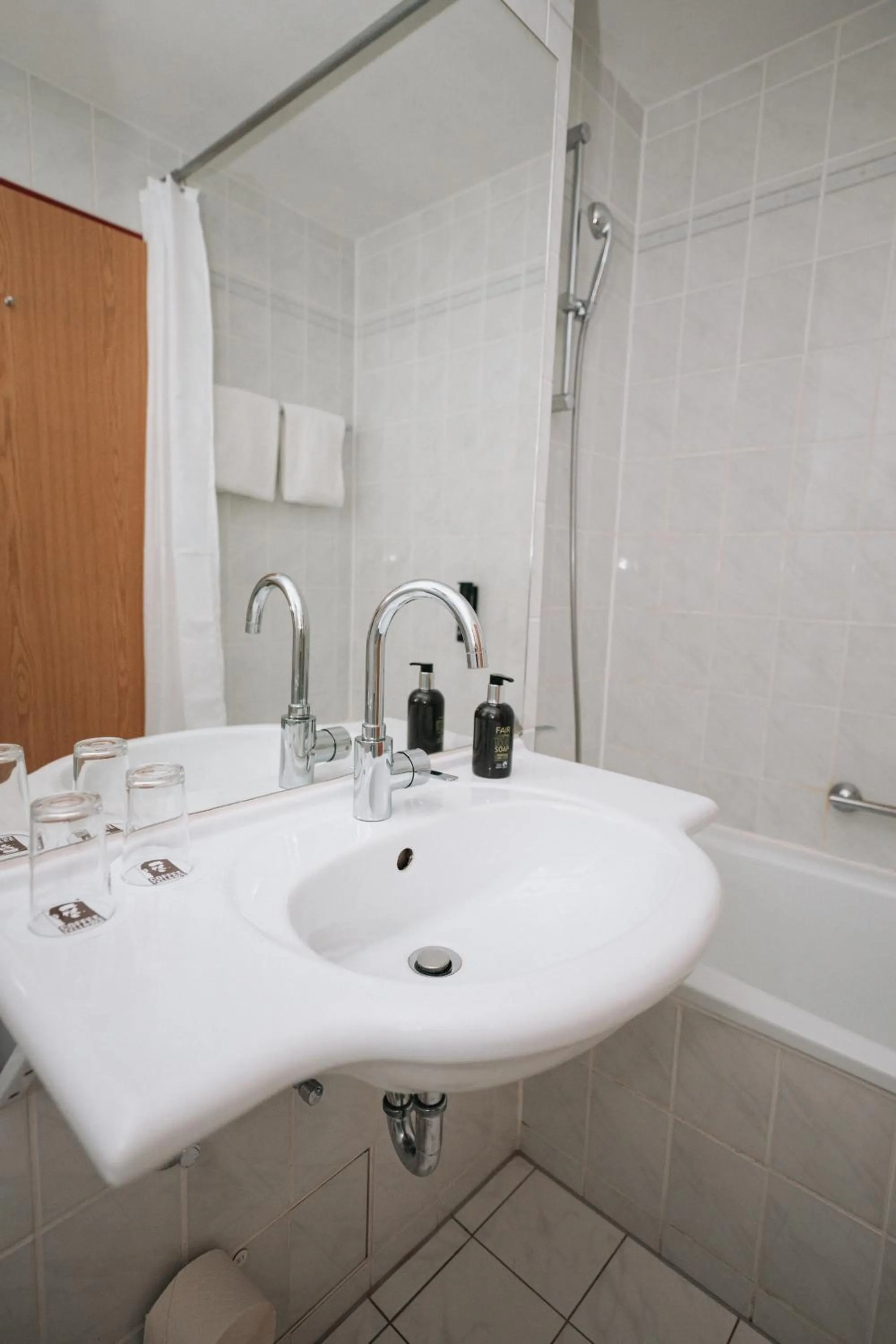 Bathroom in Feringapark Hotel by Coffee Fellows Hotels