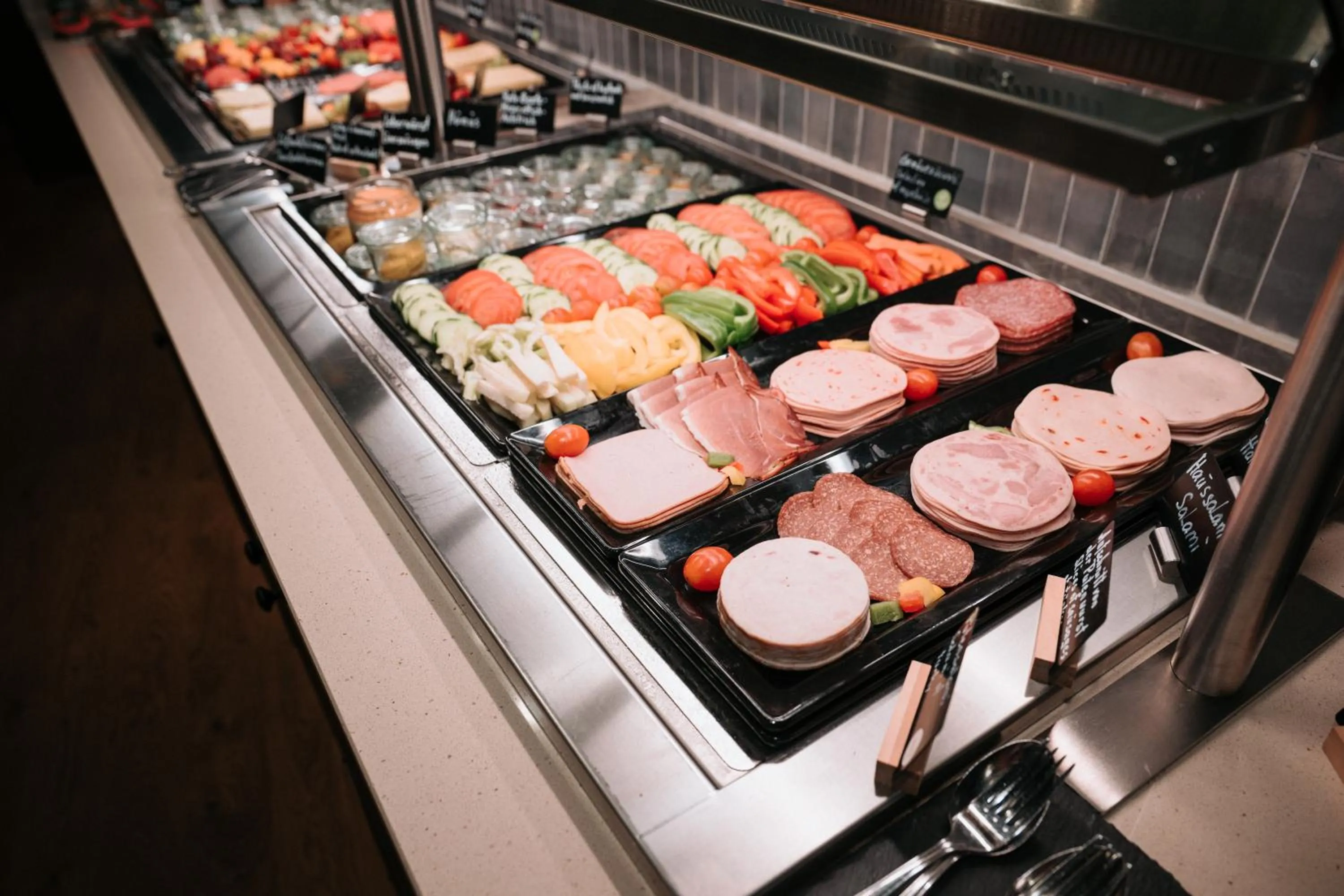 Buffet breakfast in Feringapark Hotel by Coffee Fellows Hotels