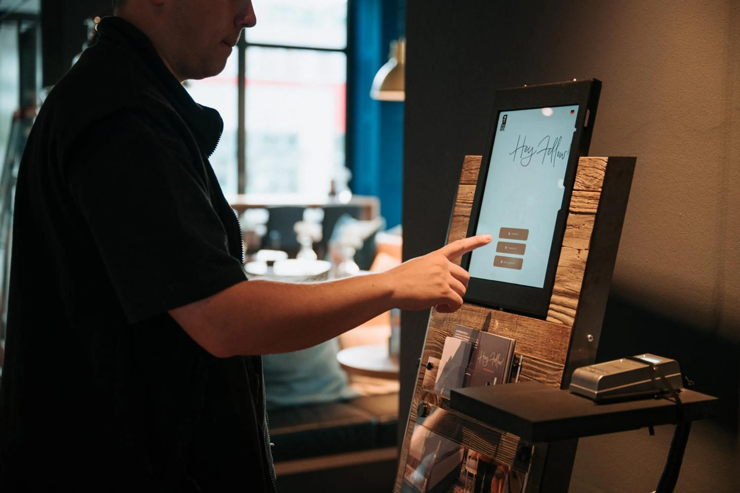 Lobby or reception in Feringapark Hotel by Coffee Fellows Hotels