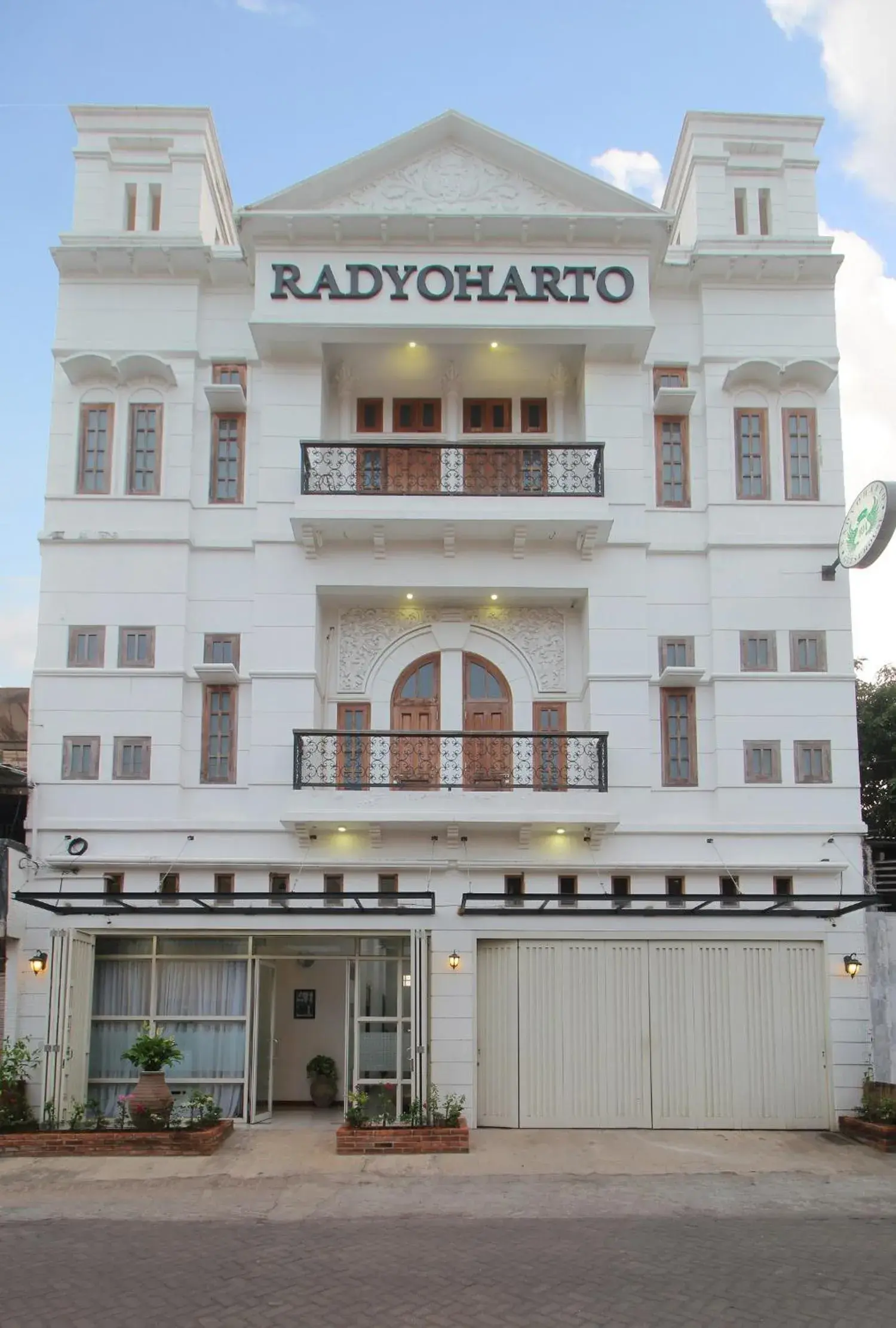 Hotel Radyoharto Mallioboro Yogyakarta Hotel Radyoharto Mallioboro Yogyakarta