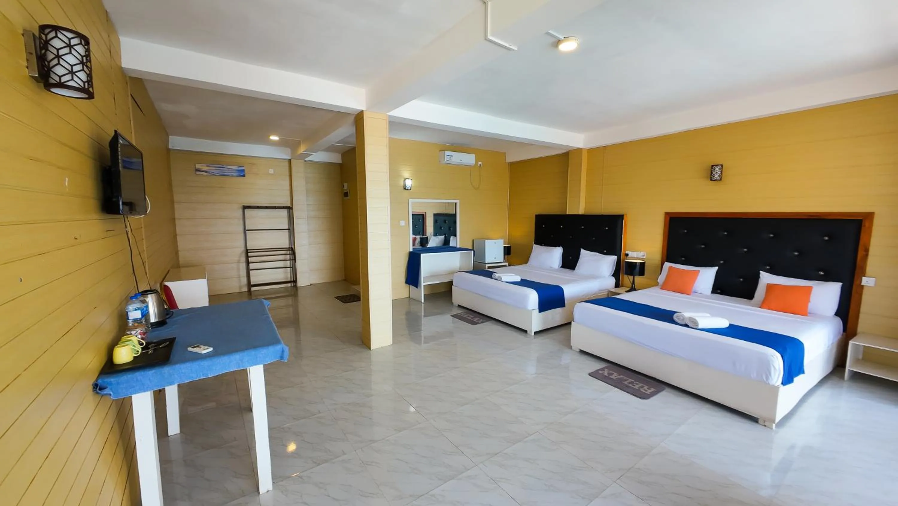 Bed in One World Mirissa