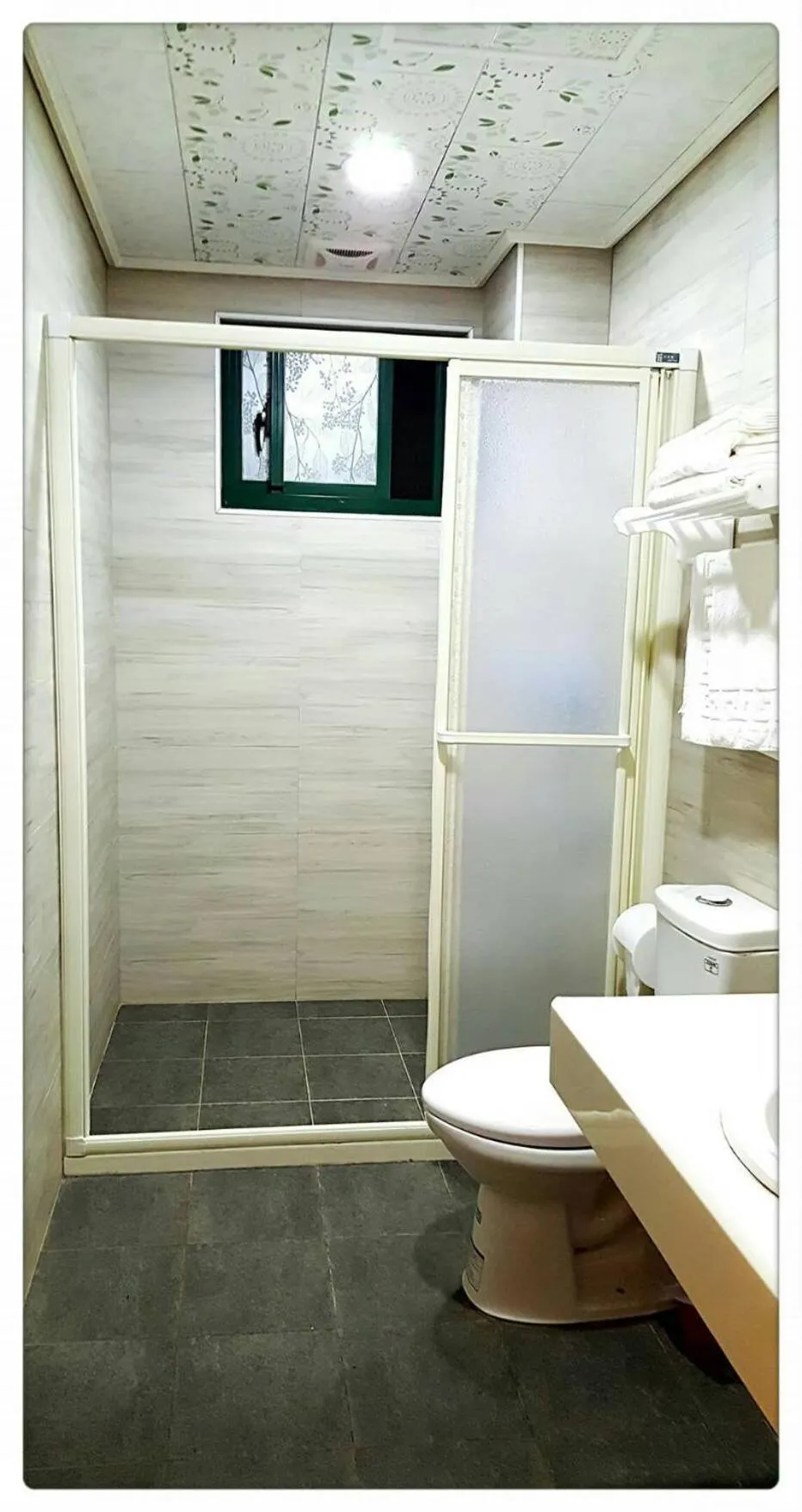 Bathroom in Jiou Wu Siao Jhu