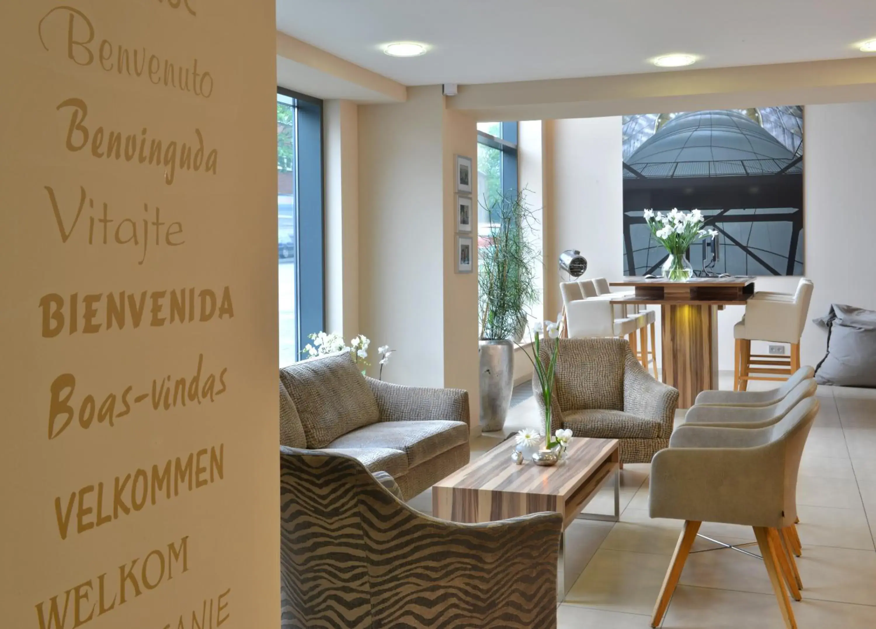 Lobby or reception in Parkhotel Oberhausen Lobby or reception in Parkhotel Oberhausen