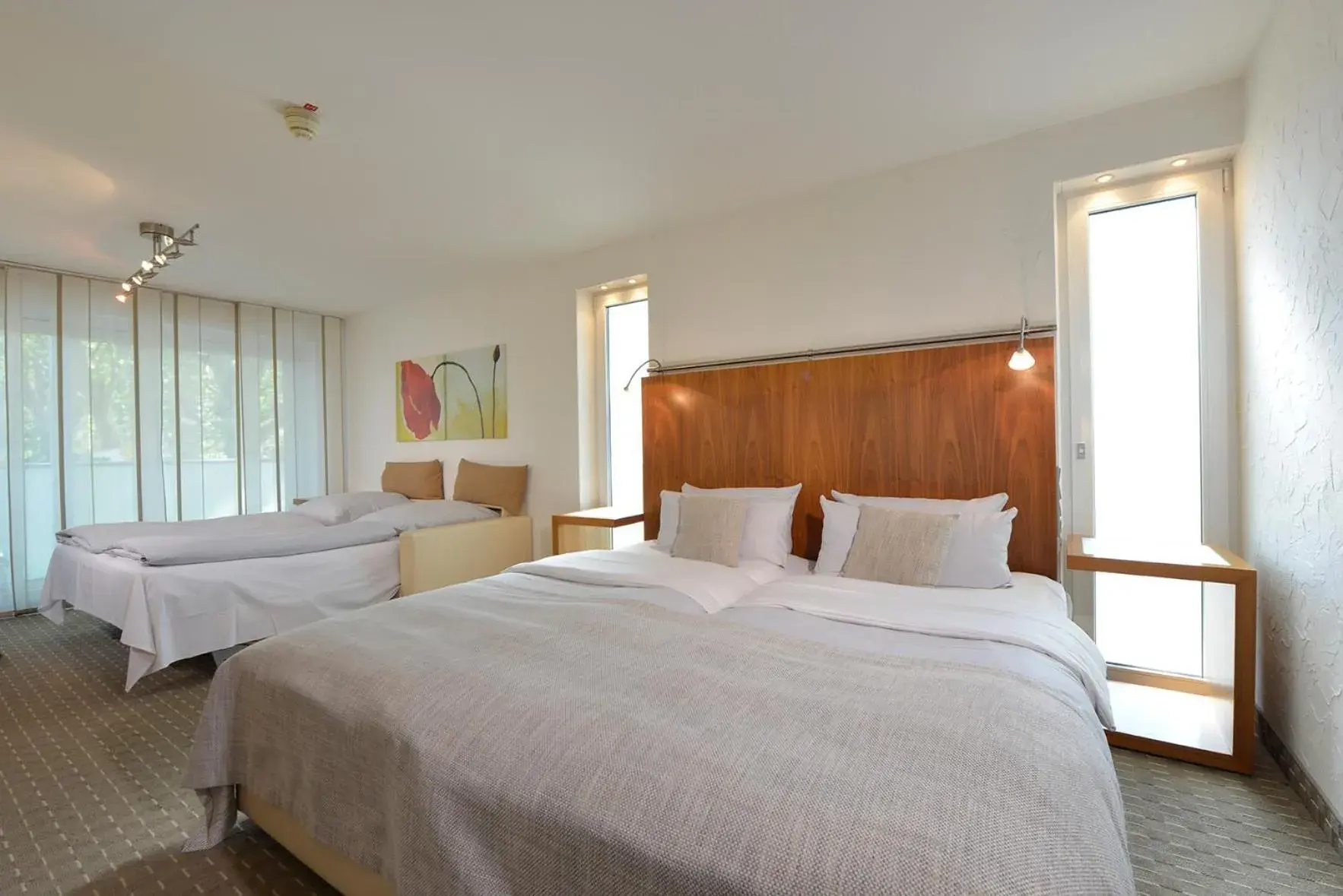 Photo of the whole room, Bed in Parkhotel Oberhausen Photo of the whole room, Bed in Parkhotel Oberhausen