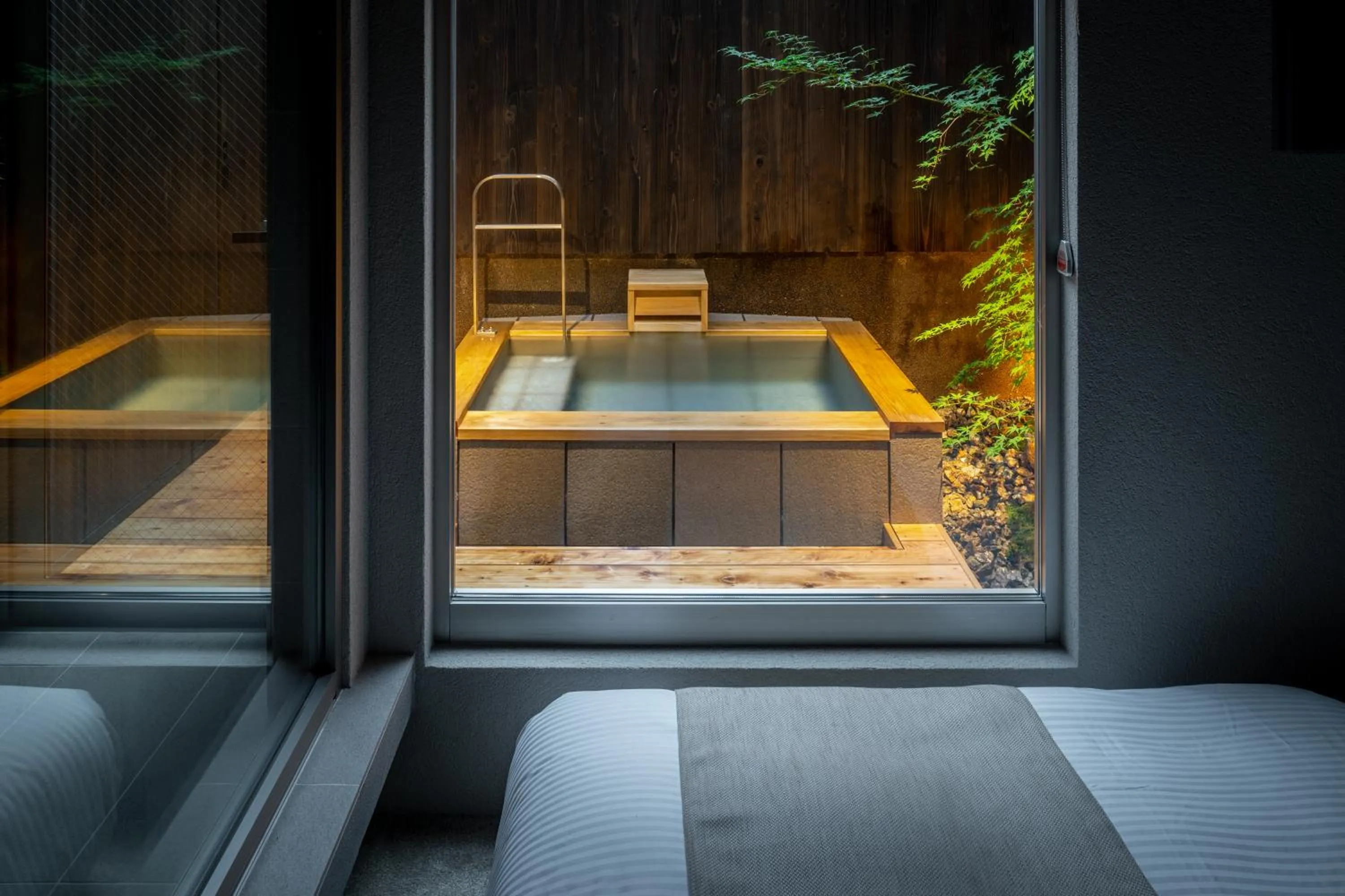 Open Air Bath in Nazuna Kyoto Tsubaki St.