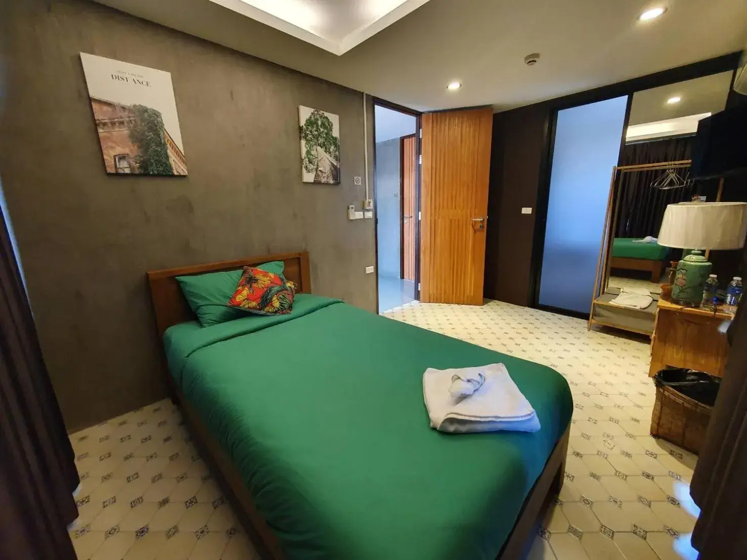 Bed in Baan Wualamphong บ้านวัวลำพอง Bed in Baan Wualamphong บ้านวัวลำพอง