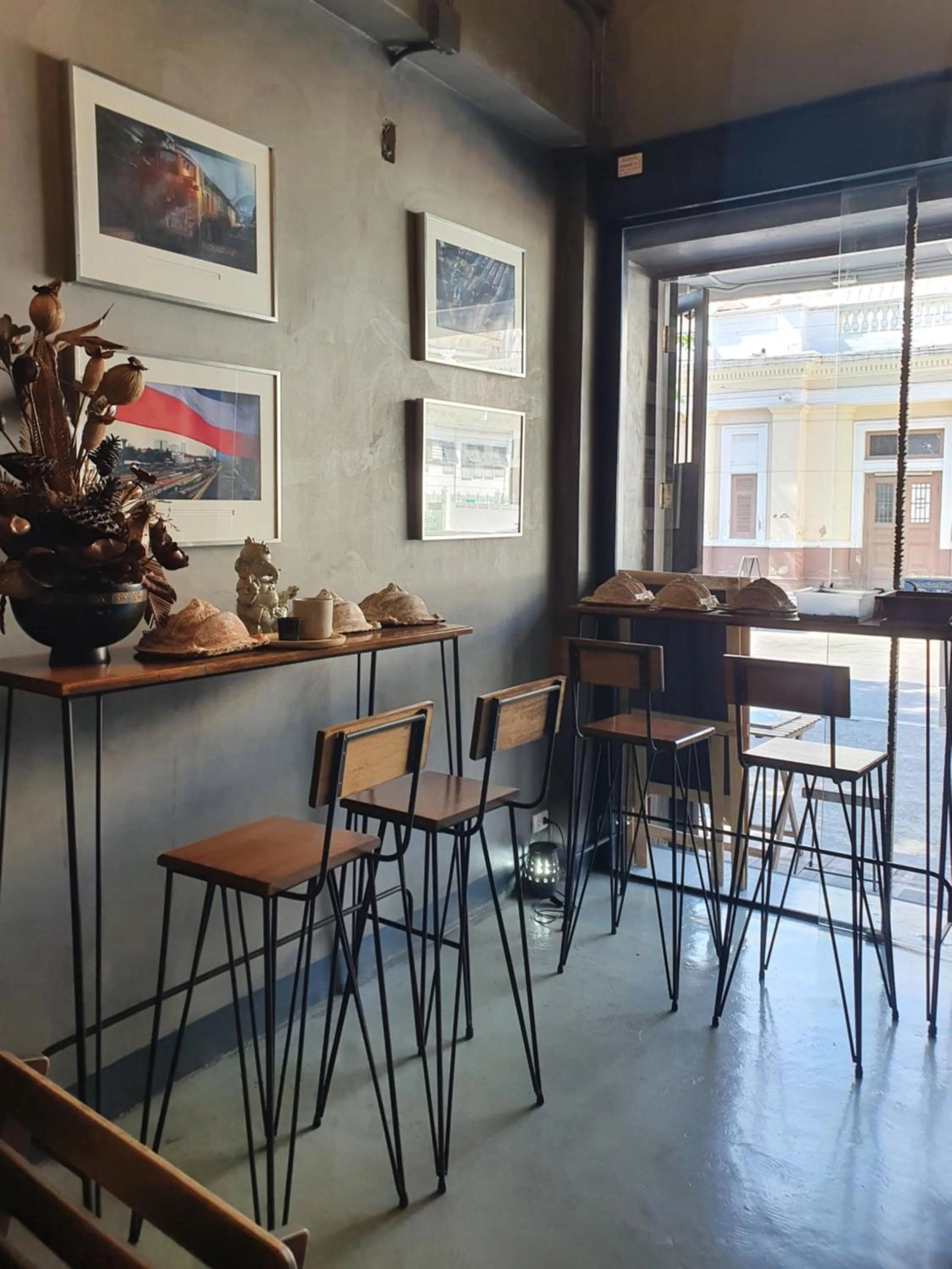 Baan Wualamphong บ้านวัวลำพอง