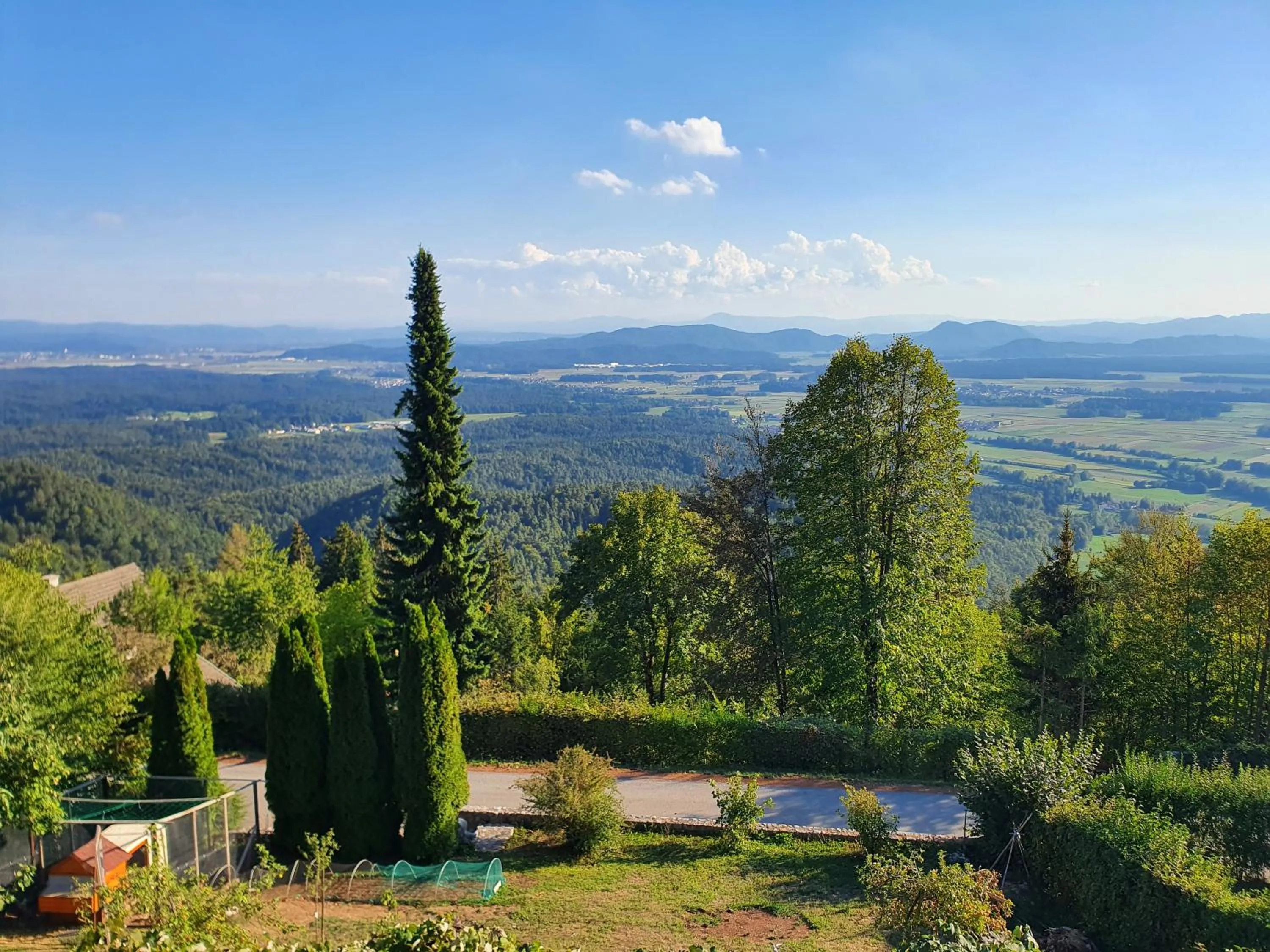 Veronica's place in the mountains