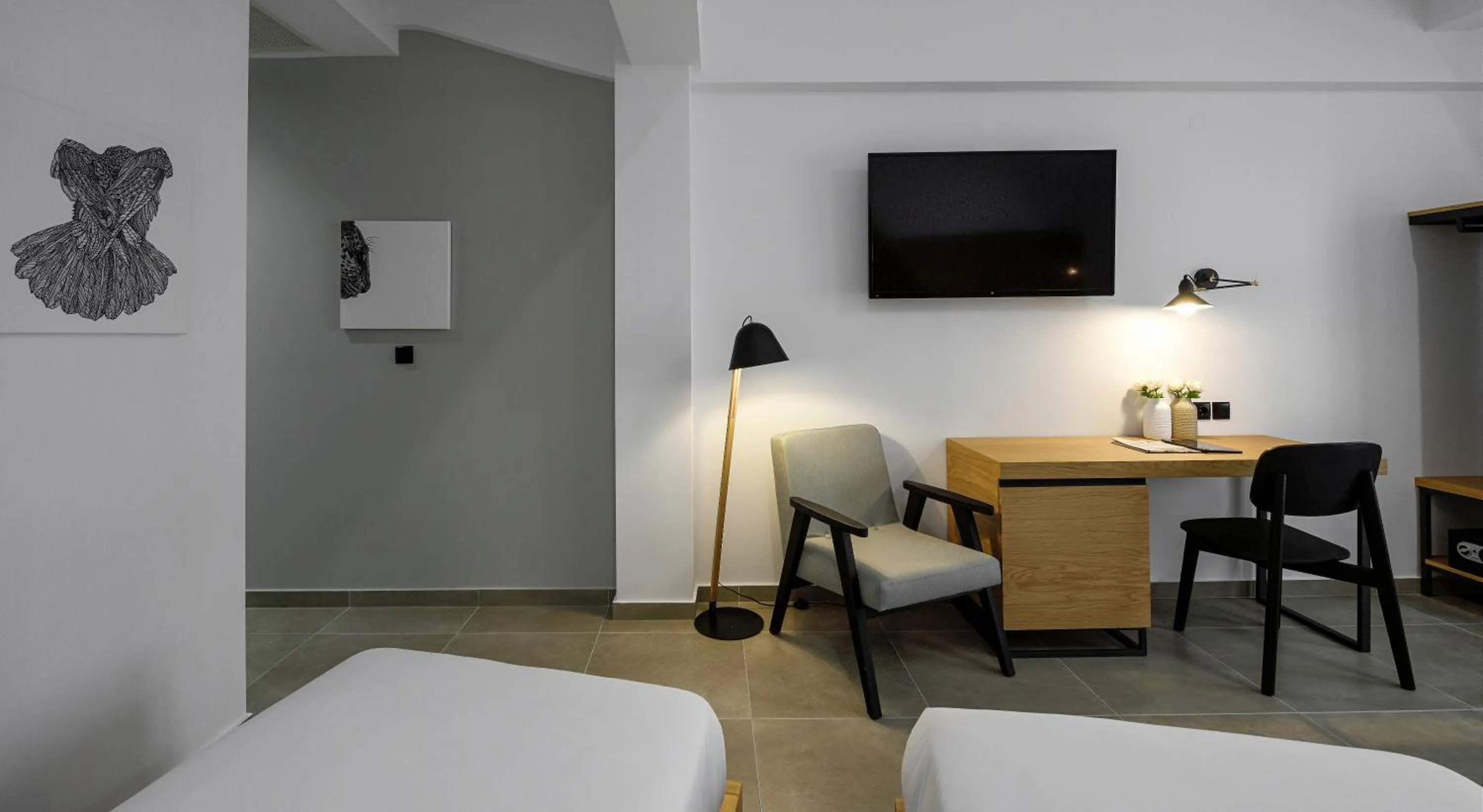 Communal lounge/ TV room, Bed in Pillow urban stay