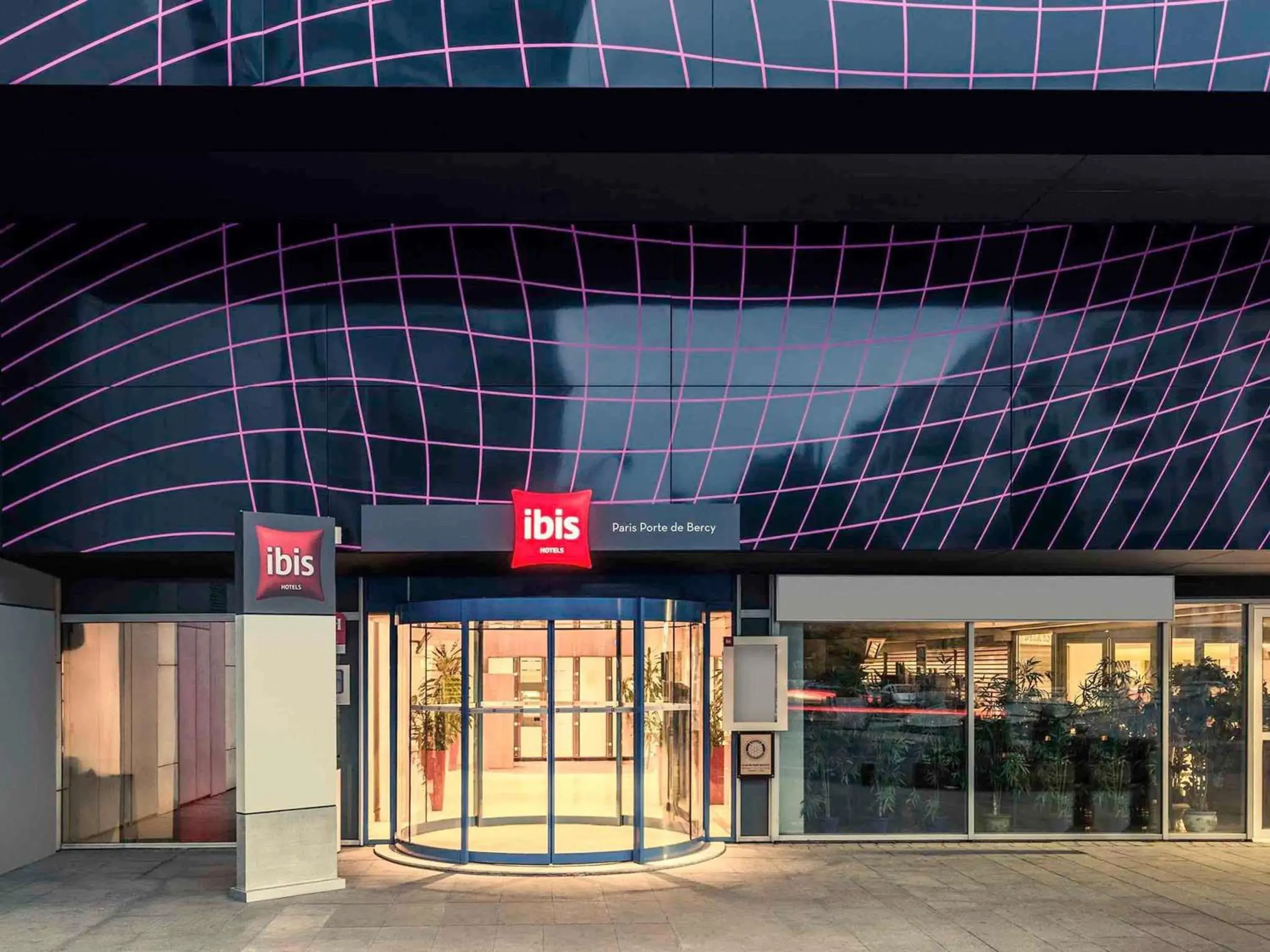 Property building in ibis Paris porte de Bercy Property building in ibis Paris porte de Bercy