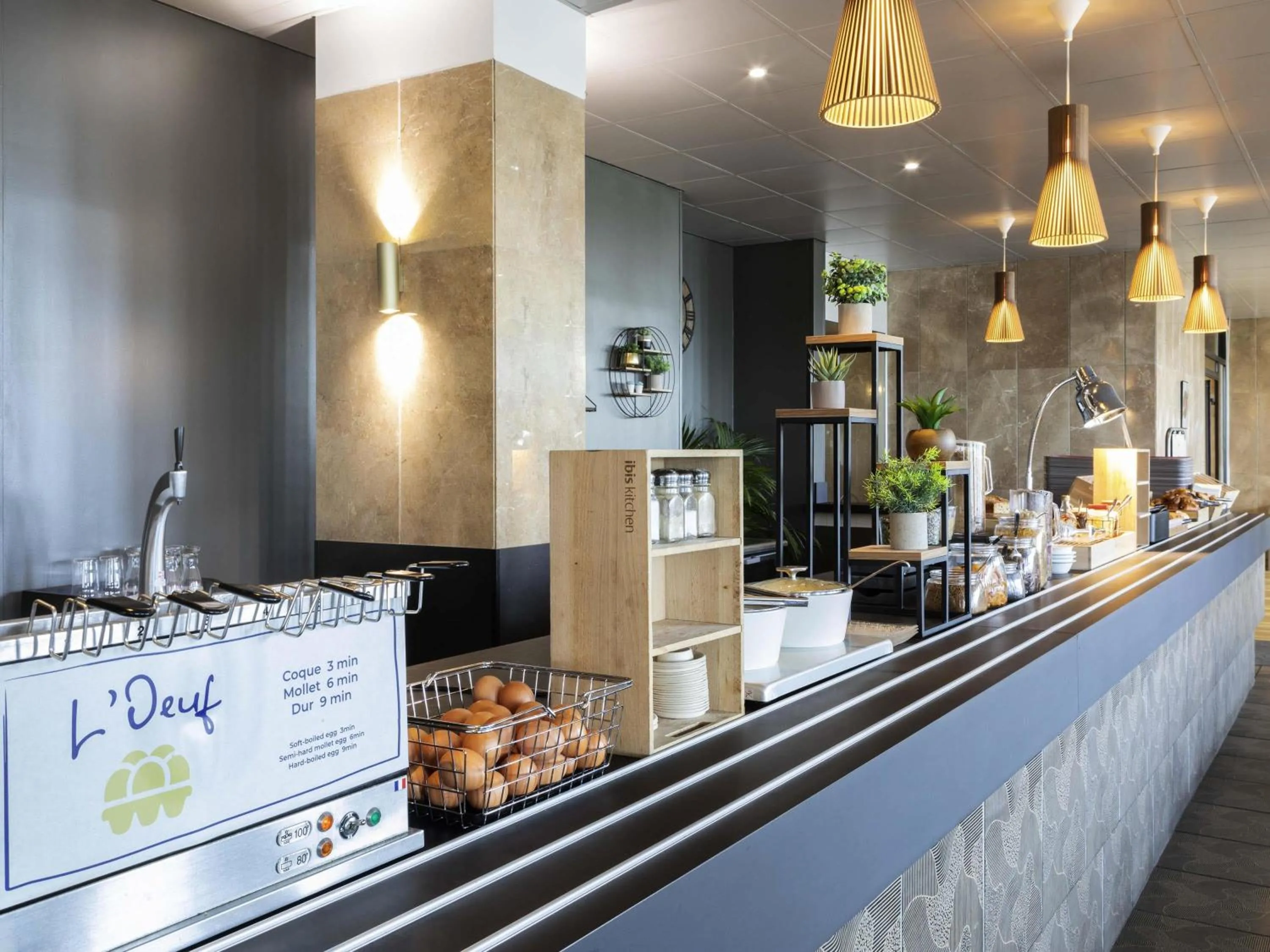 Breakfast in ibis Paris porte de Bercy