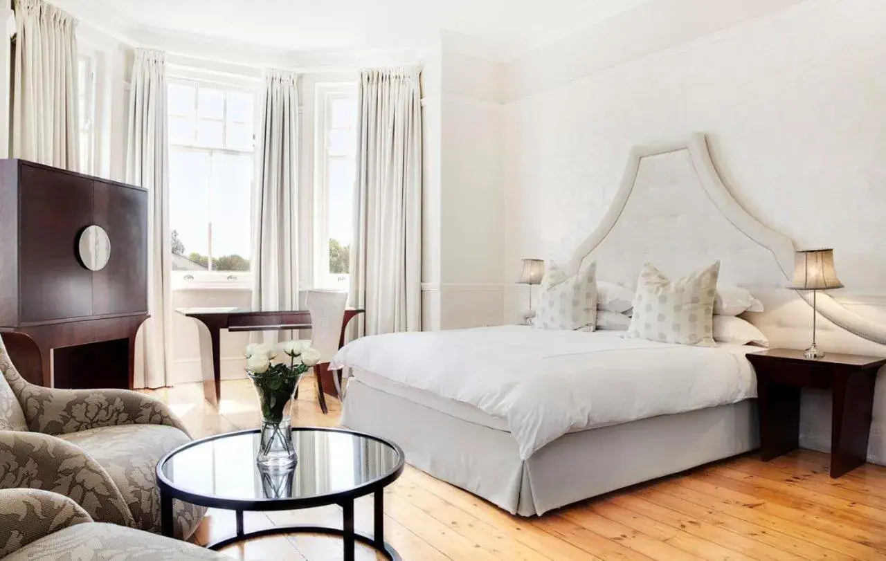 Suite with Mountain View - single occupancy in Banksia Boutique Hotel & Spa Suite with Mountain View - single occupancy in Banksia Boutique Hotel & Spa