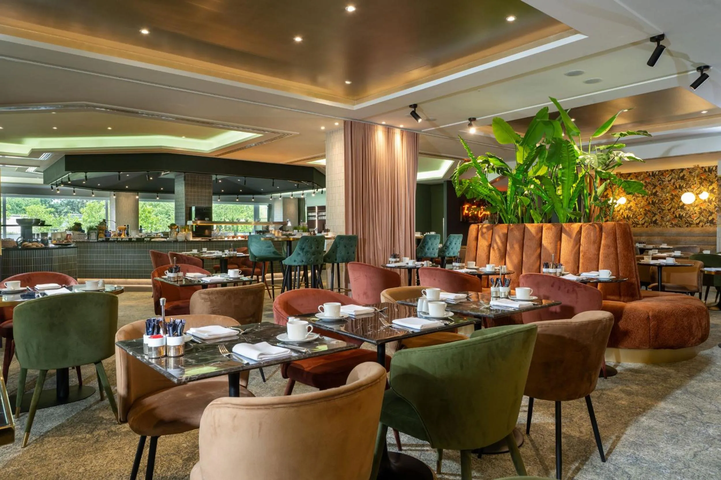 Breakfast in Hotel Palace Berlin